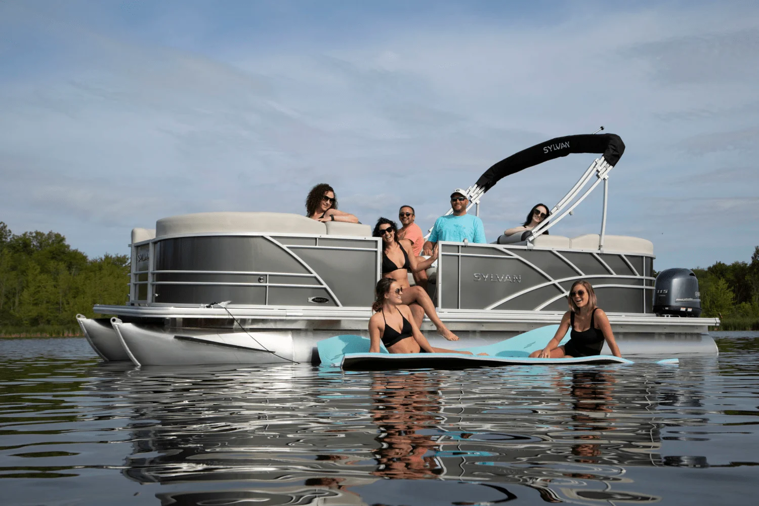 2026 Sylvan Mirage 8522 LZ Image Thumbnail #0