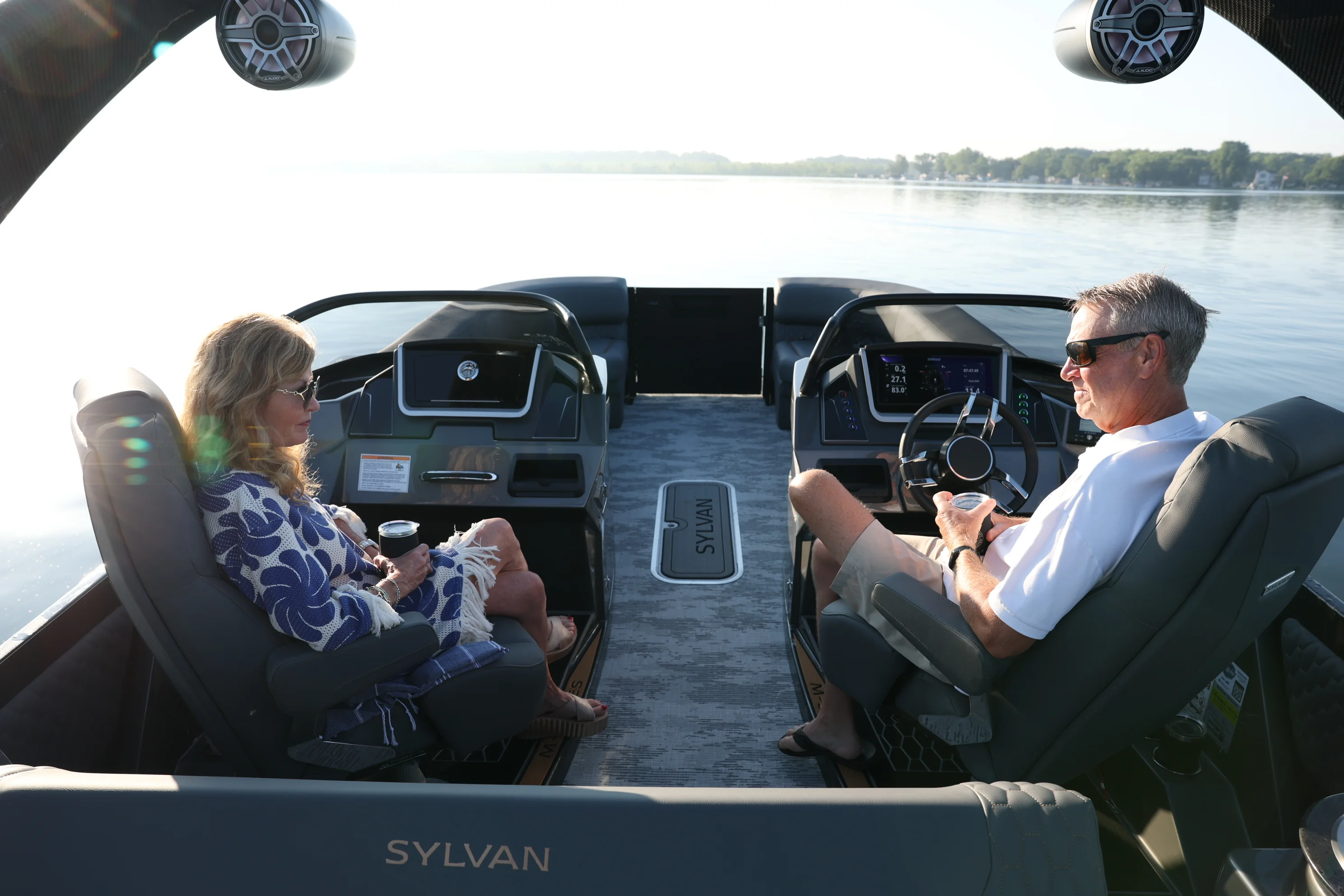 2026 Sylvan M5 DLZ DC BAR Image Thumbnail #2