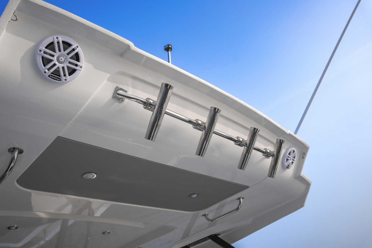 2026 Cruisers Yachts 38 VTR Image Thumbnail #13