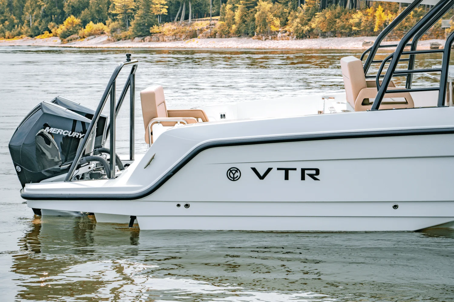 2026 Cruisers Yachts 38 VTR Image Thumbnail #3