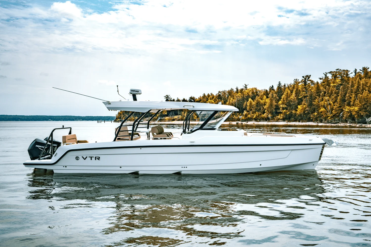 2026 Cruisers Yachts 38 VTR Image Thumbnail #2