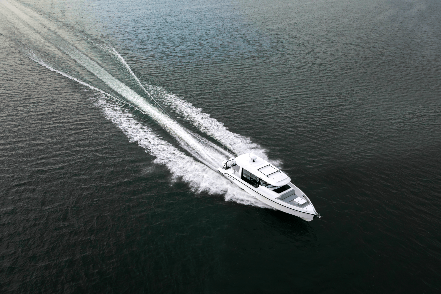 2026 Cruisers Yachts 38 VTR EC Image Thumbnail #36