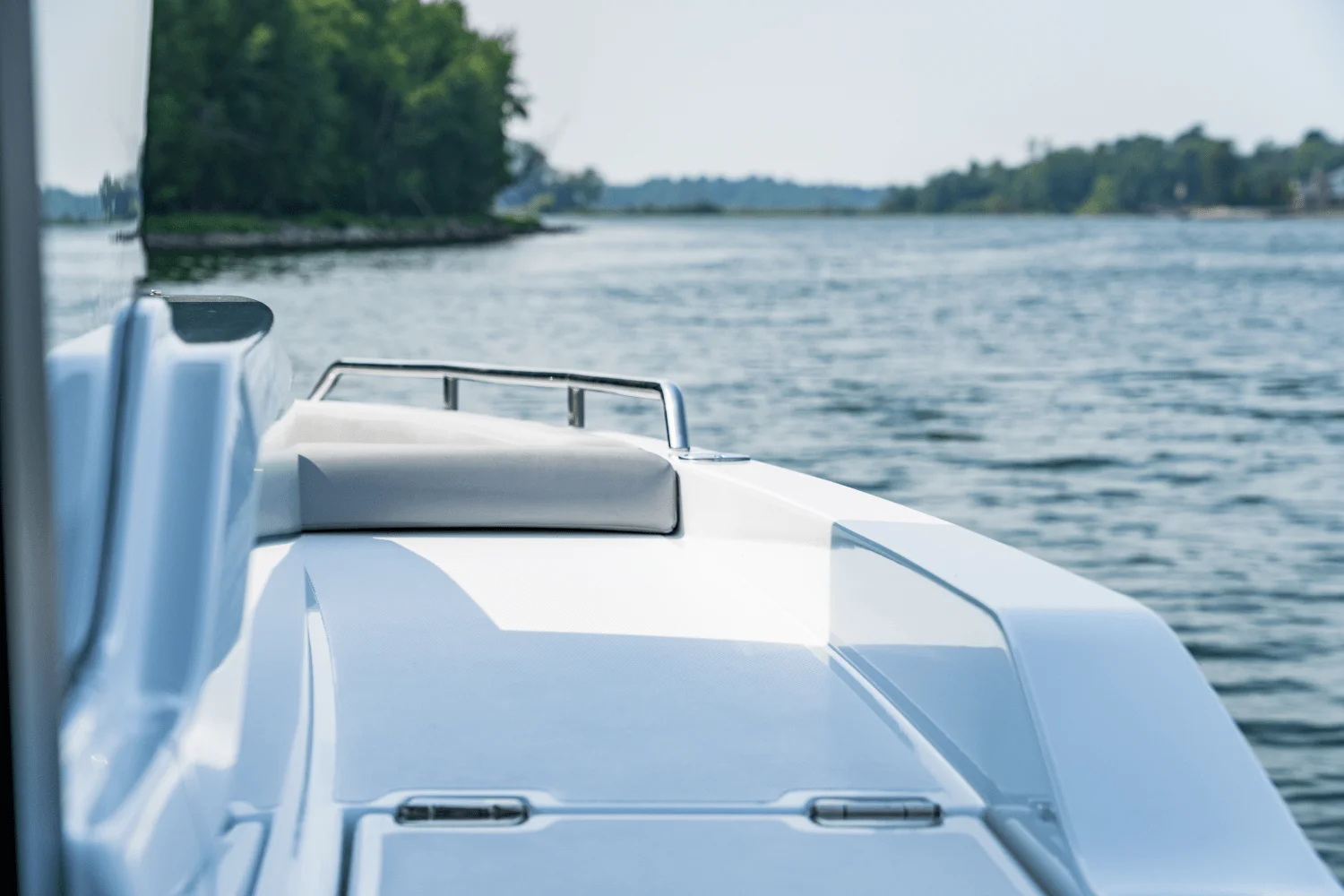 2026 Cruisers Yachts 38 VTR EC Image Thumbnail #19