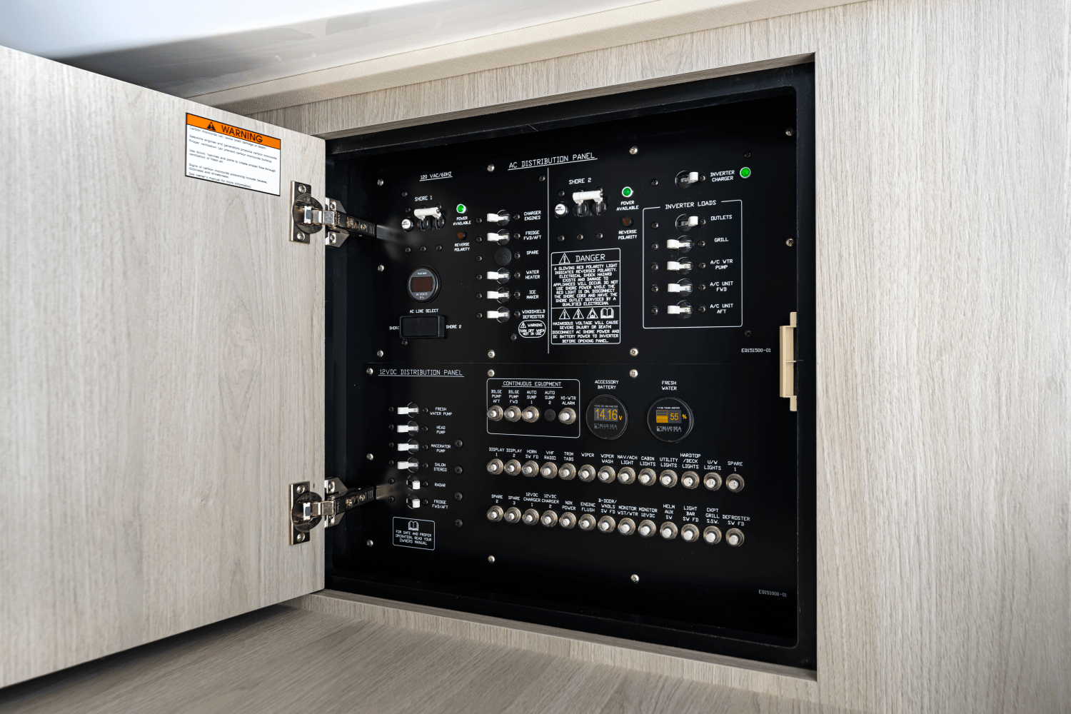 2026 Cruisers Yachts 38 VTR EC Image Thumbnail #31