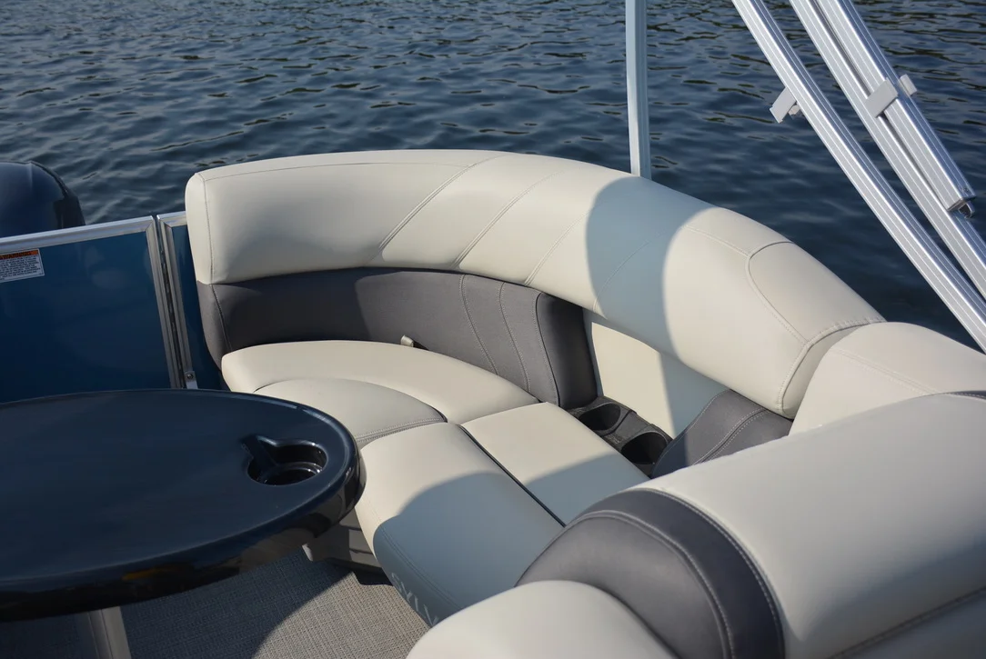 2026 Sylvan Mirage 822 LZ Image Thumbnail #2