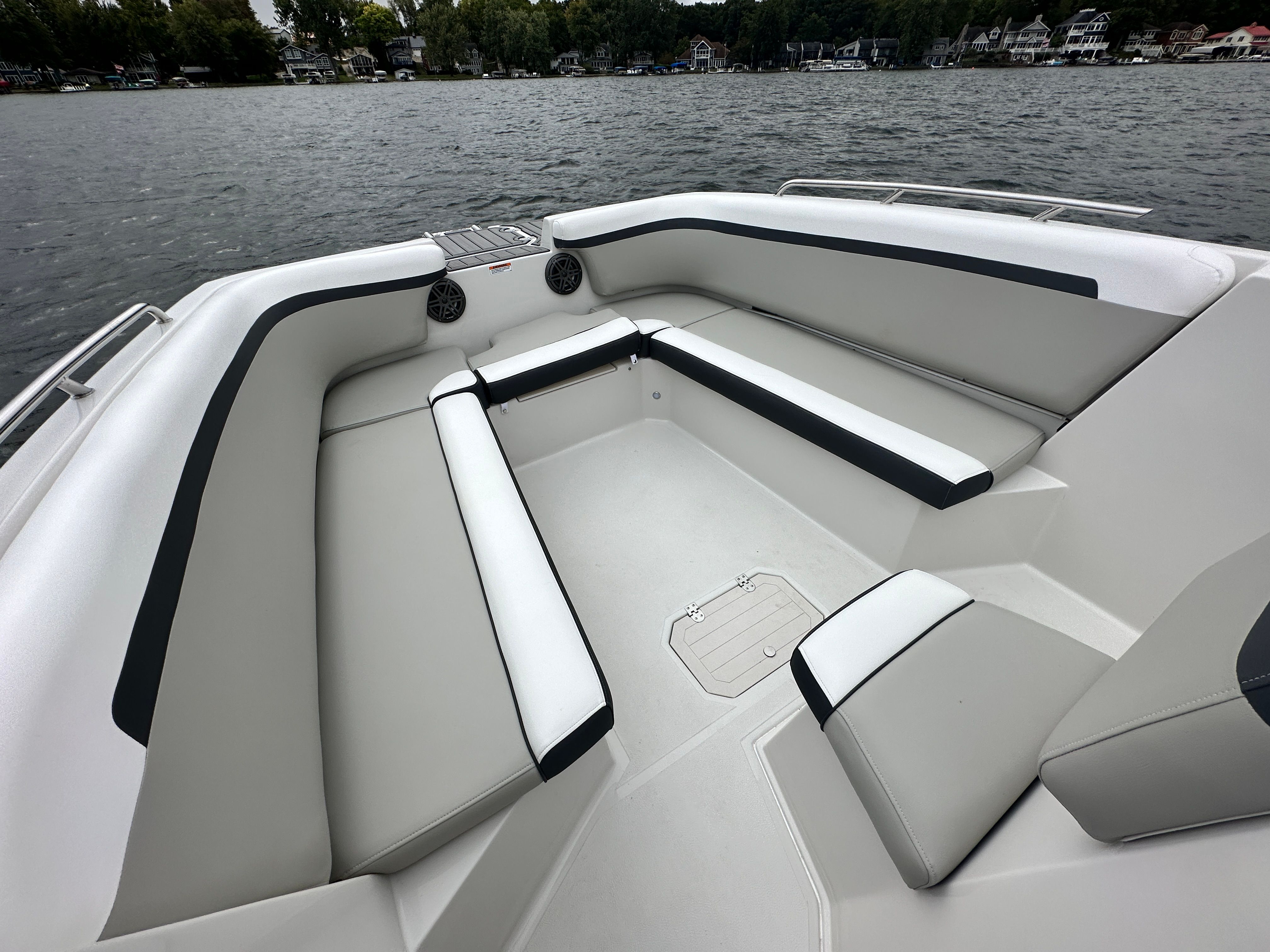 2026 Starcraft SVX 230 IO Image Thumbnail #3