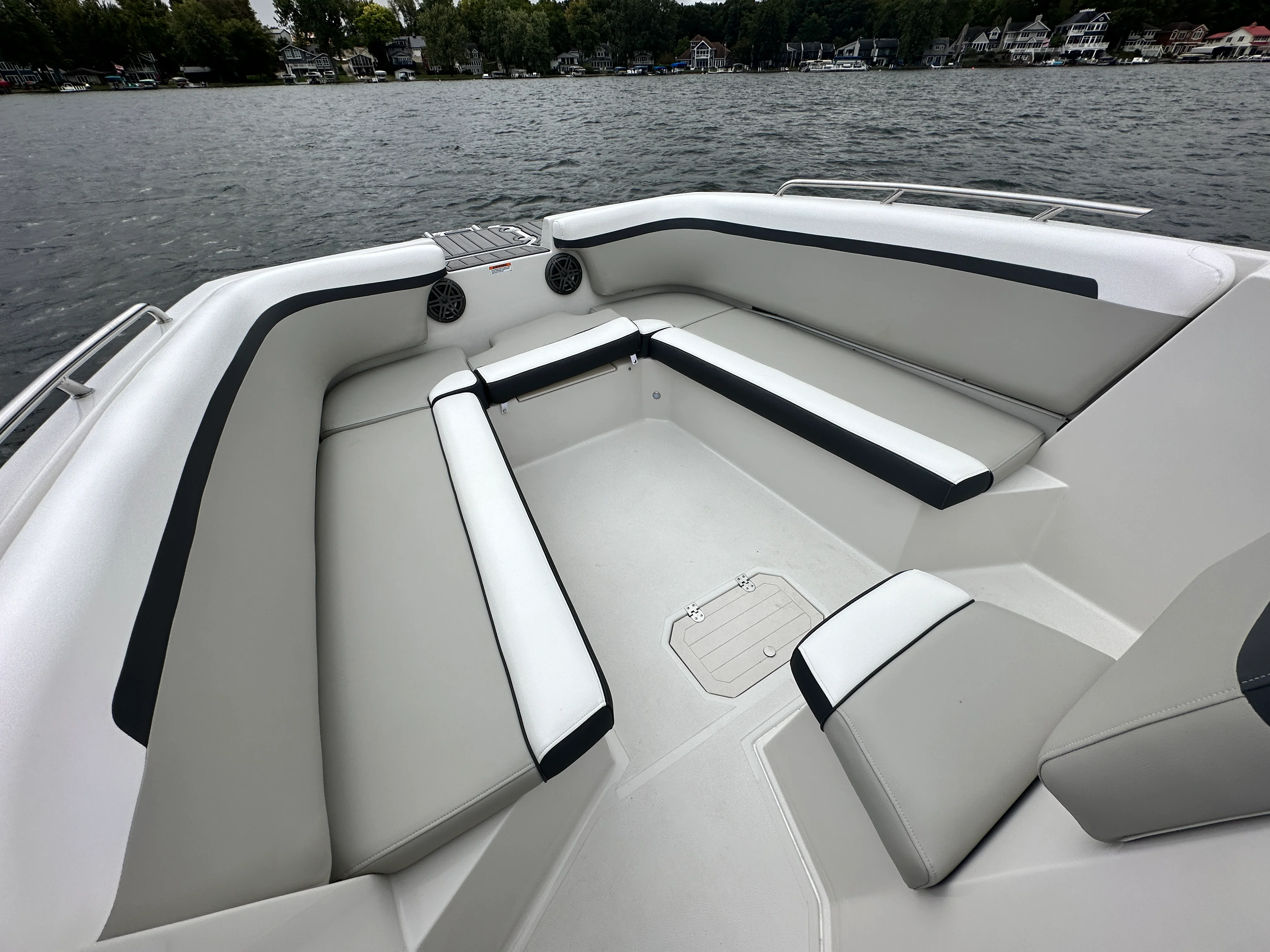 2026 Starcraft SVX 230 IO Image Thumbnail #3