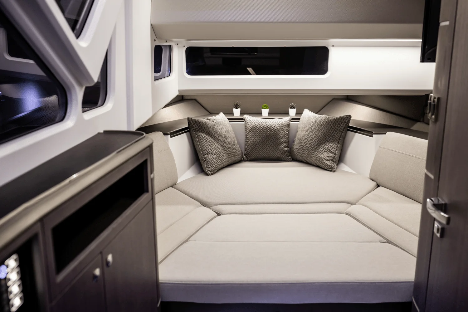 2026 Galeon 335 GTO Image Thumbnail #46