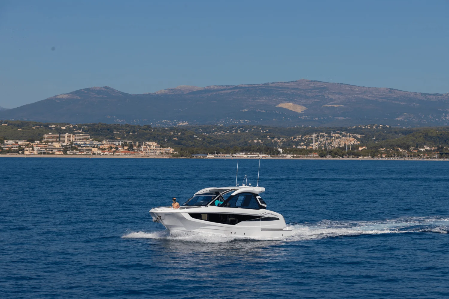 2026 Galeon 335 GTO Image Thumbnail #10