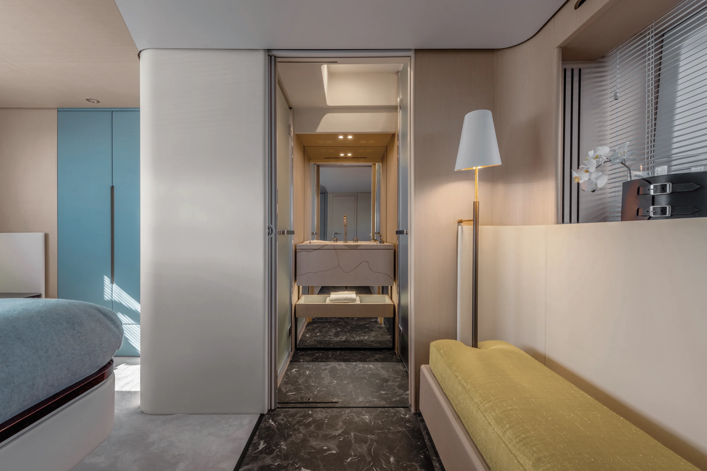 2026 Azimut Fly 68 Image Thumbnail #42