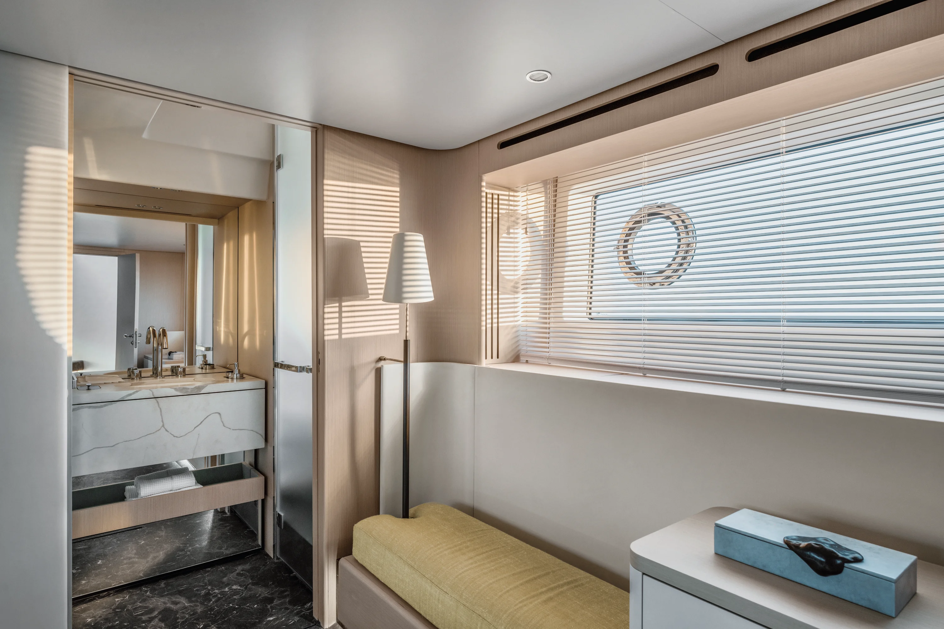 2026 Azimut Fly 68 Image Thumbnail #39