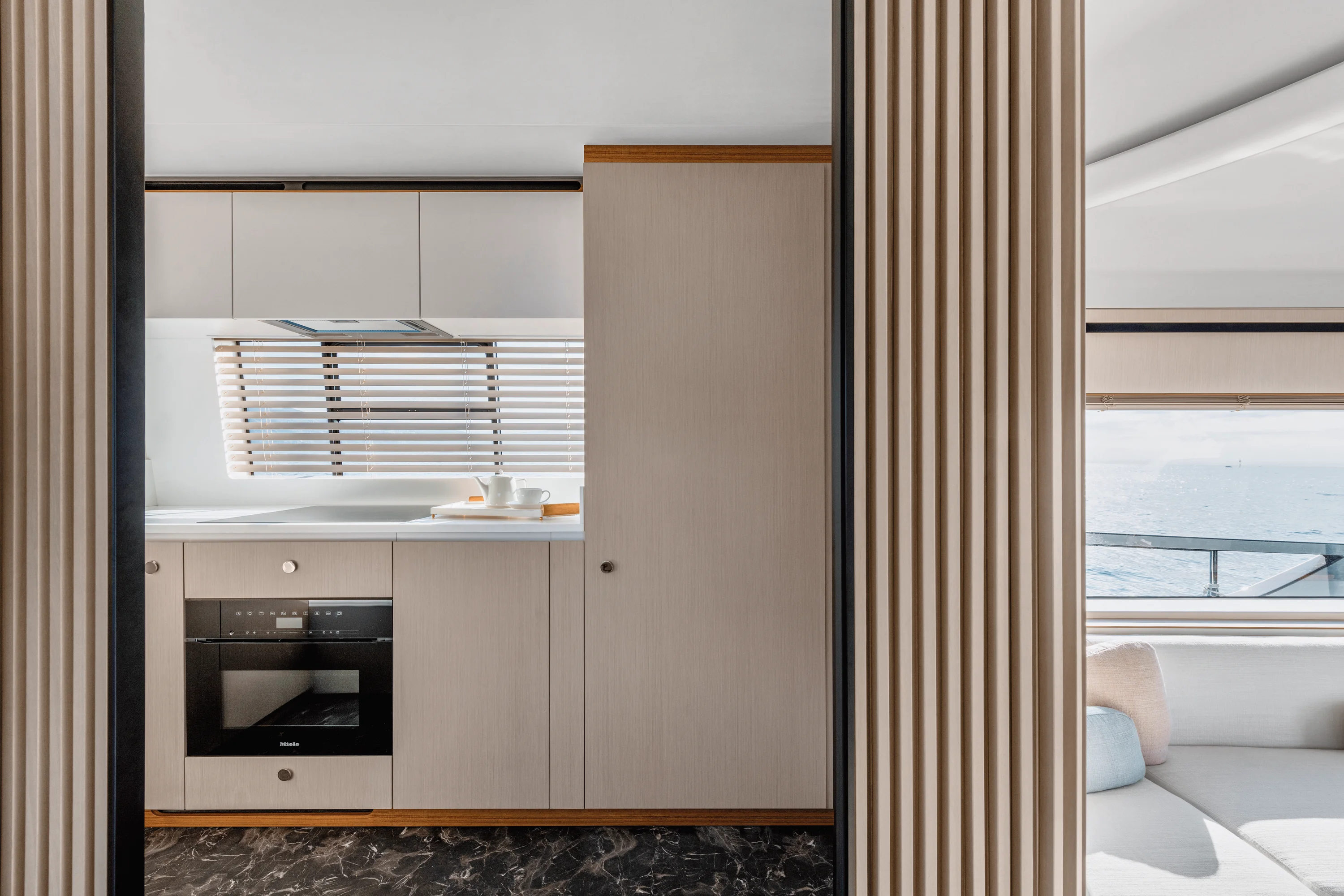 2026 Azimut Fly 68 Image Thumbnail #36