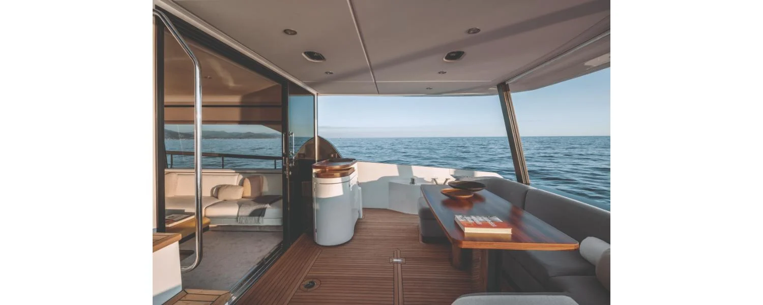 2026 Azimut Fly 68 Image Thumbnail #4