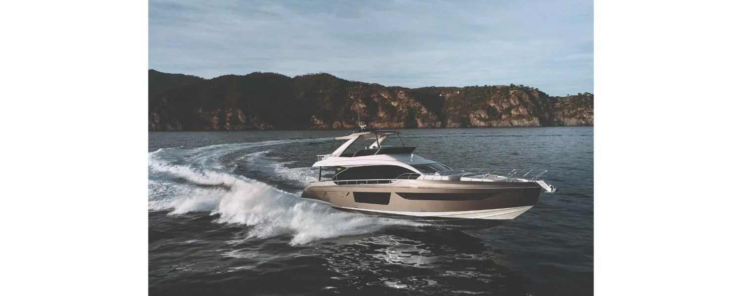 2026 Azimut Fly 68 Image Thumbnail #24