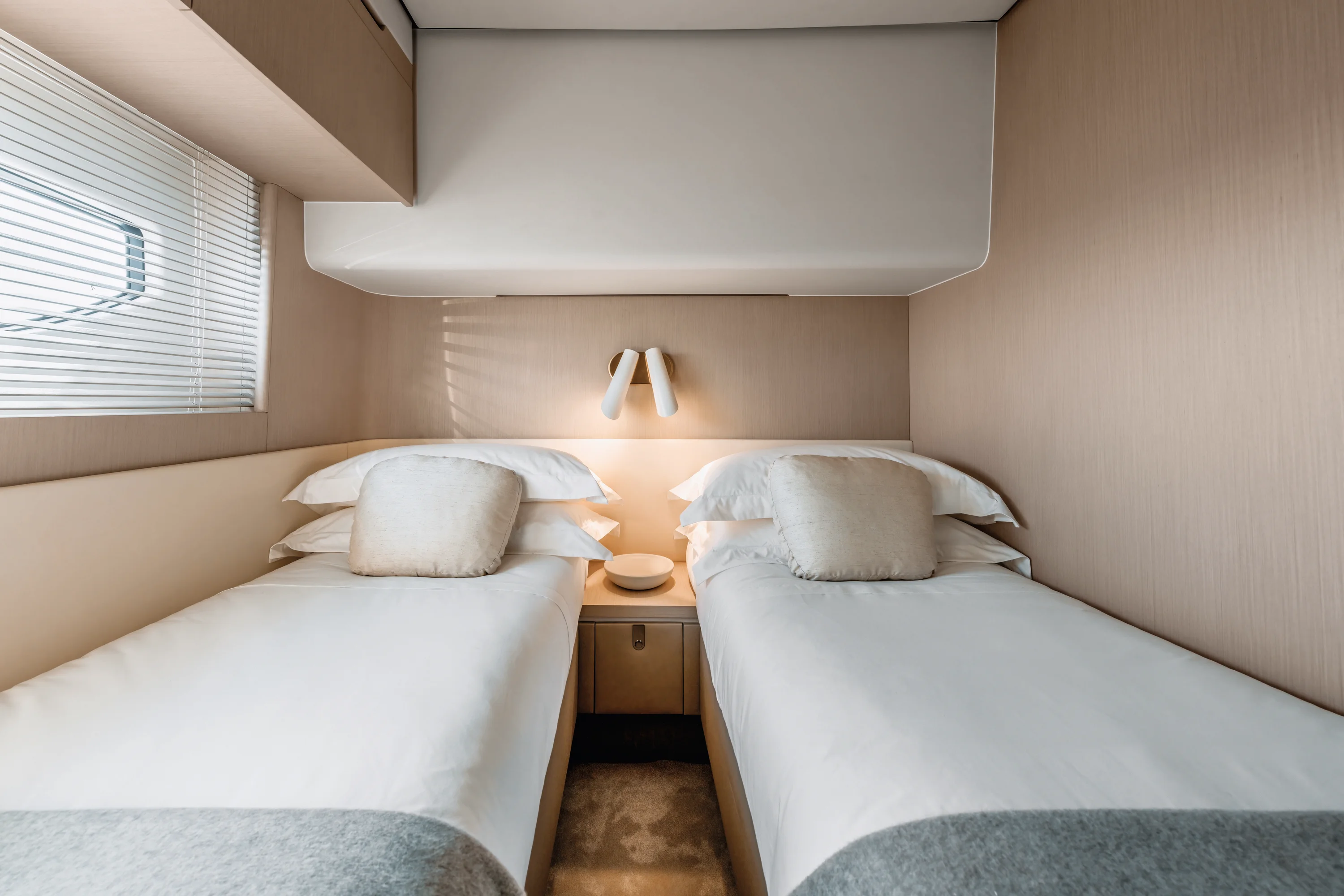 2026 Azimut Fly 68 Image Thumbnail #57