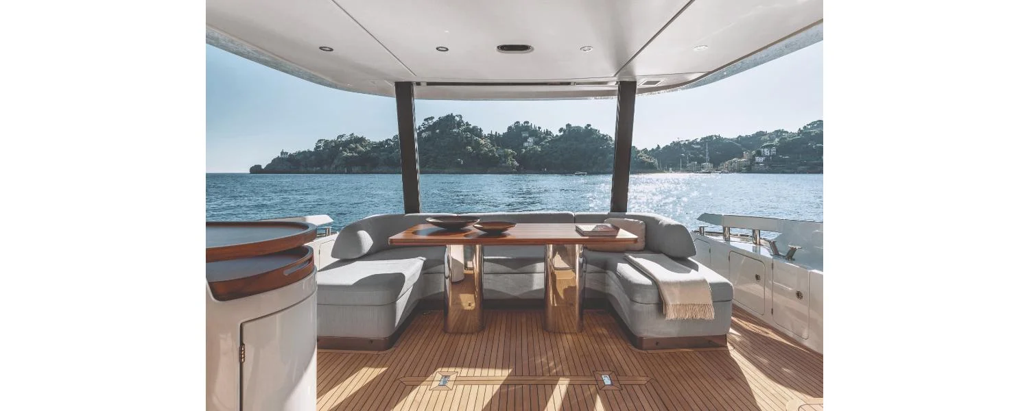 2026 Azimut Fly 68 Image Thumbnail #3