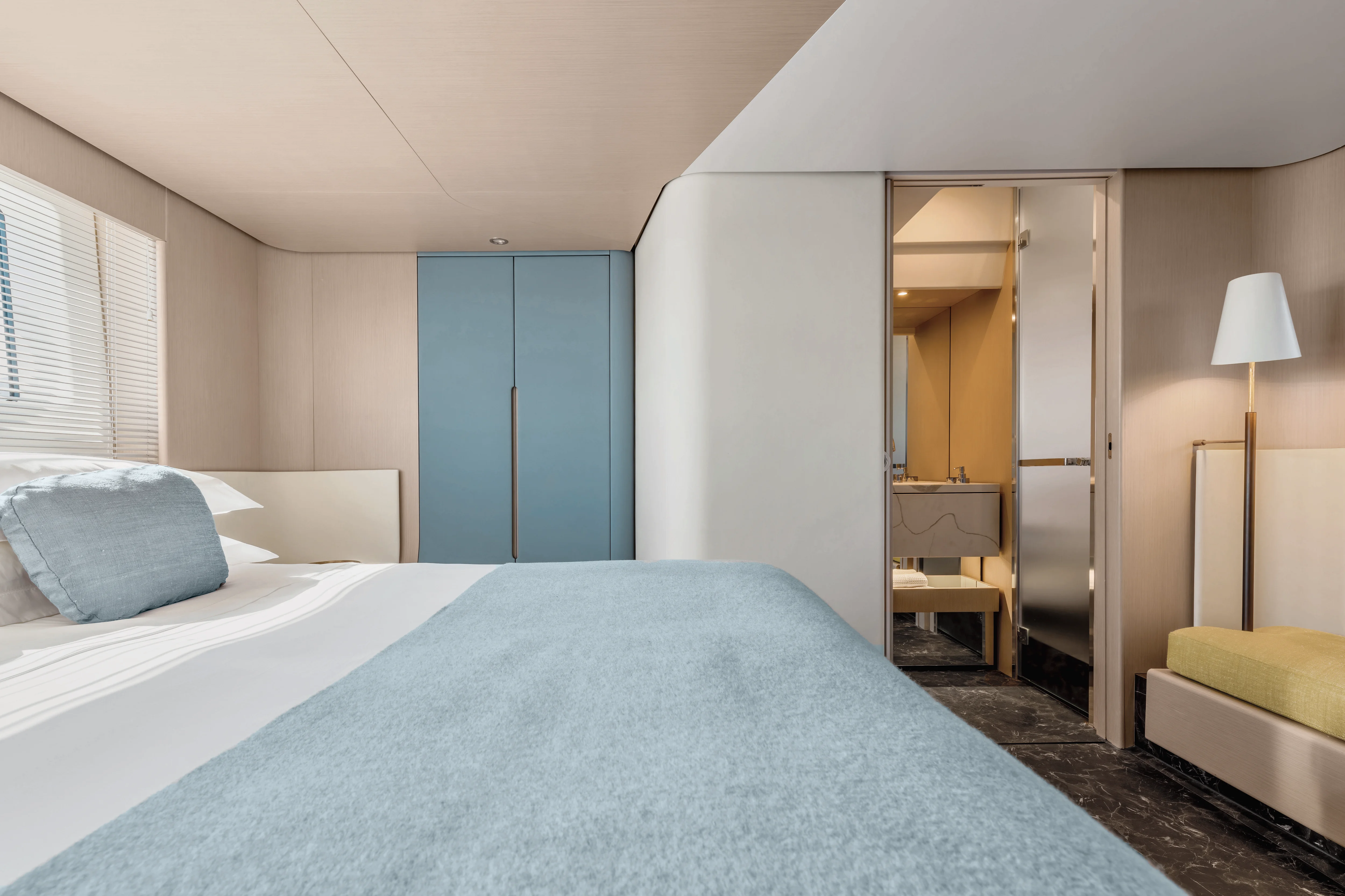 2026 Azimut Fly 68 Image Thumbnail #41