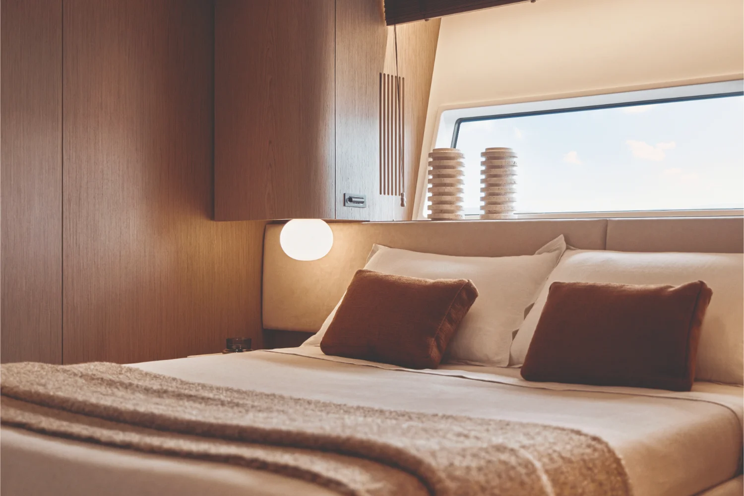 2026 Azimut
                                                             Fly 82 Image Thumbnail #35