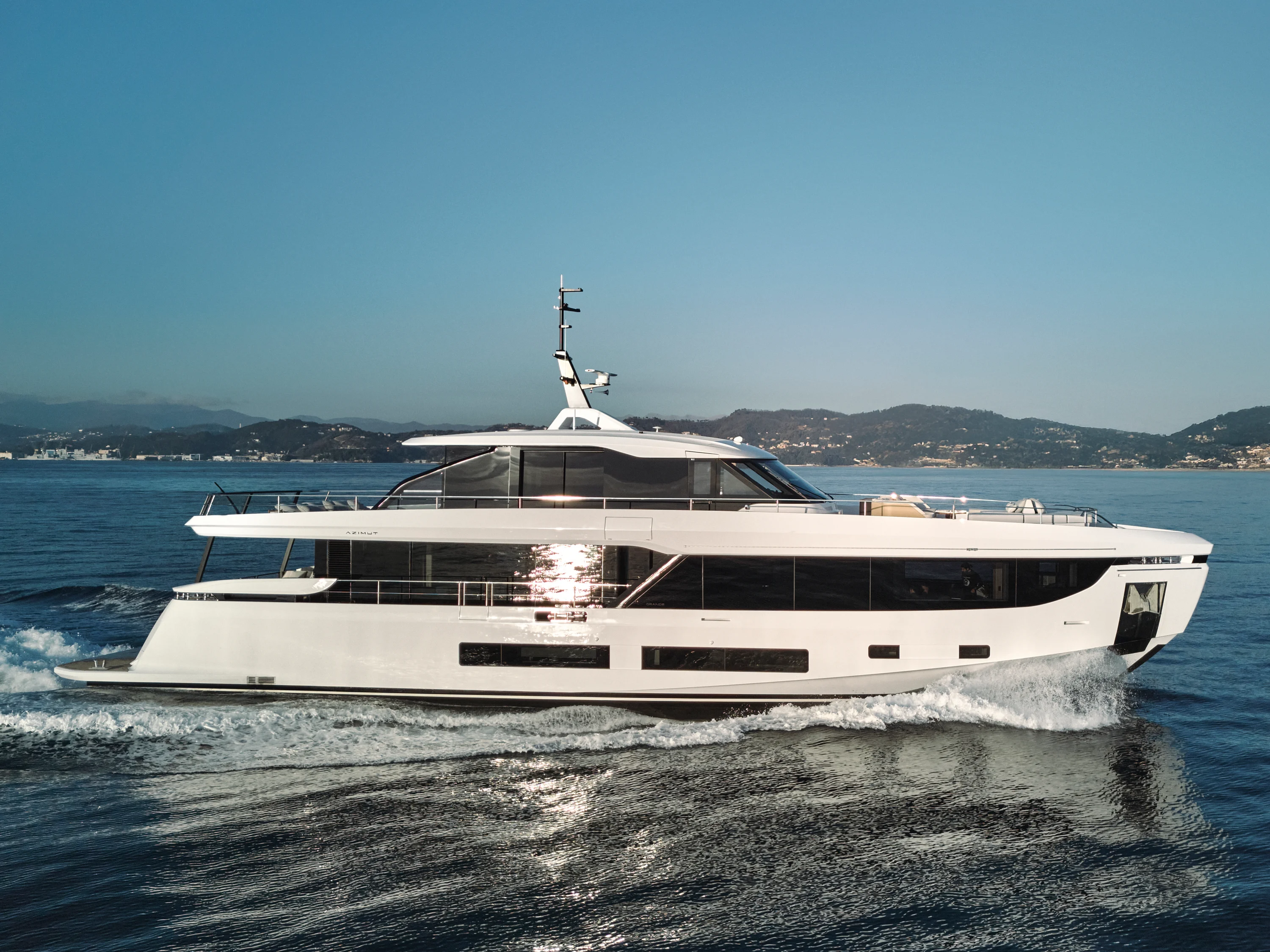 2026 Azimut Grande 30M Image Thumbnail #11
