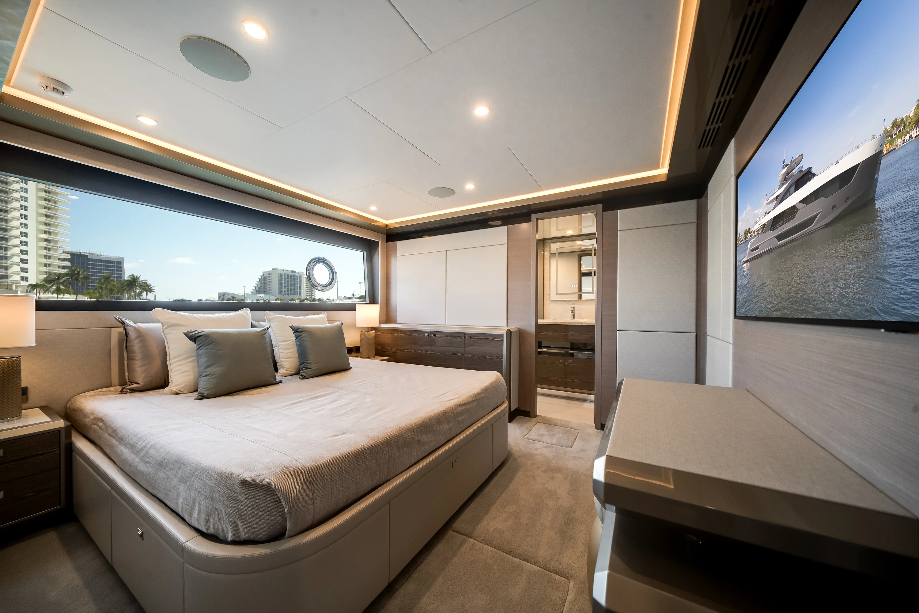 2026 Ocean Alexander 35R Image Thumbnail #83