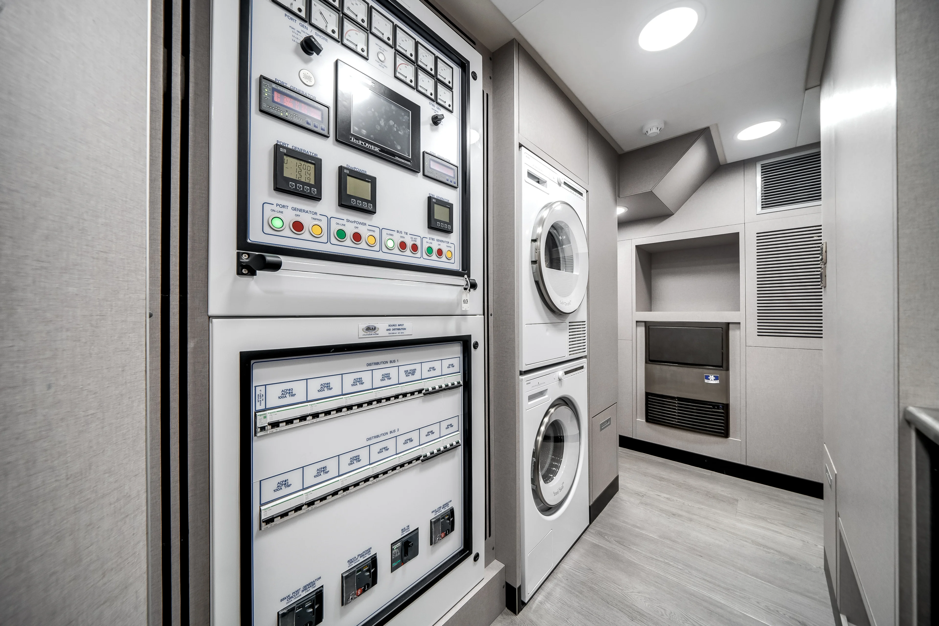 2026 Ocean Alexander 35R Image Thumbnail #51