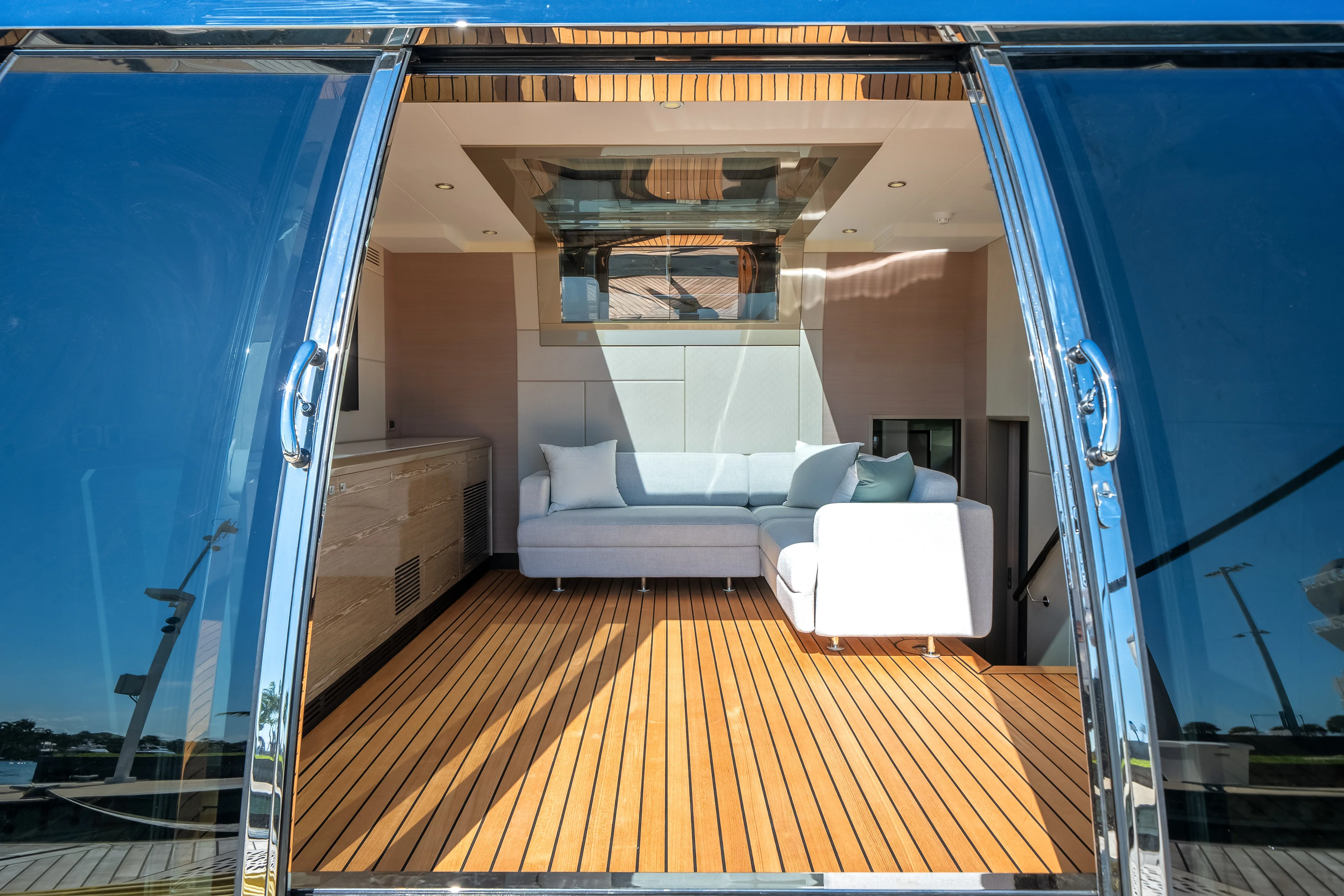 2026 Ocean Alexander 35R Image Thumbnail #18