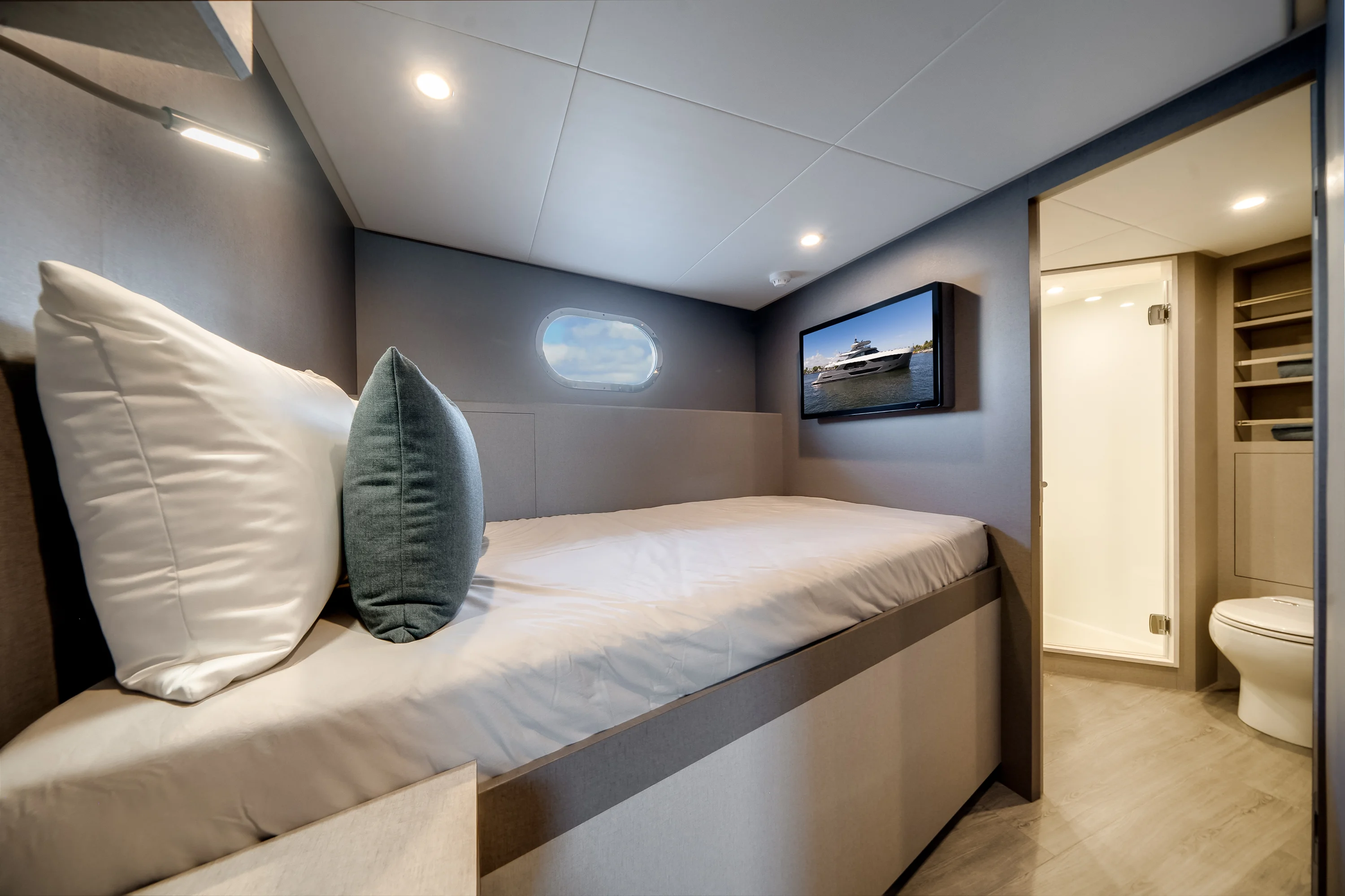 2026 Ocean Alexander 35R Image Thumbnail #32