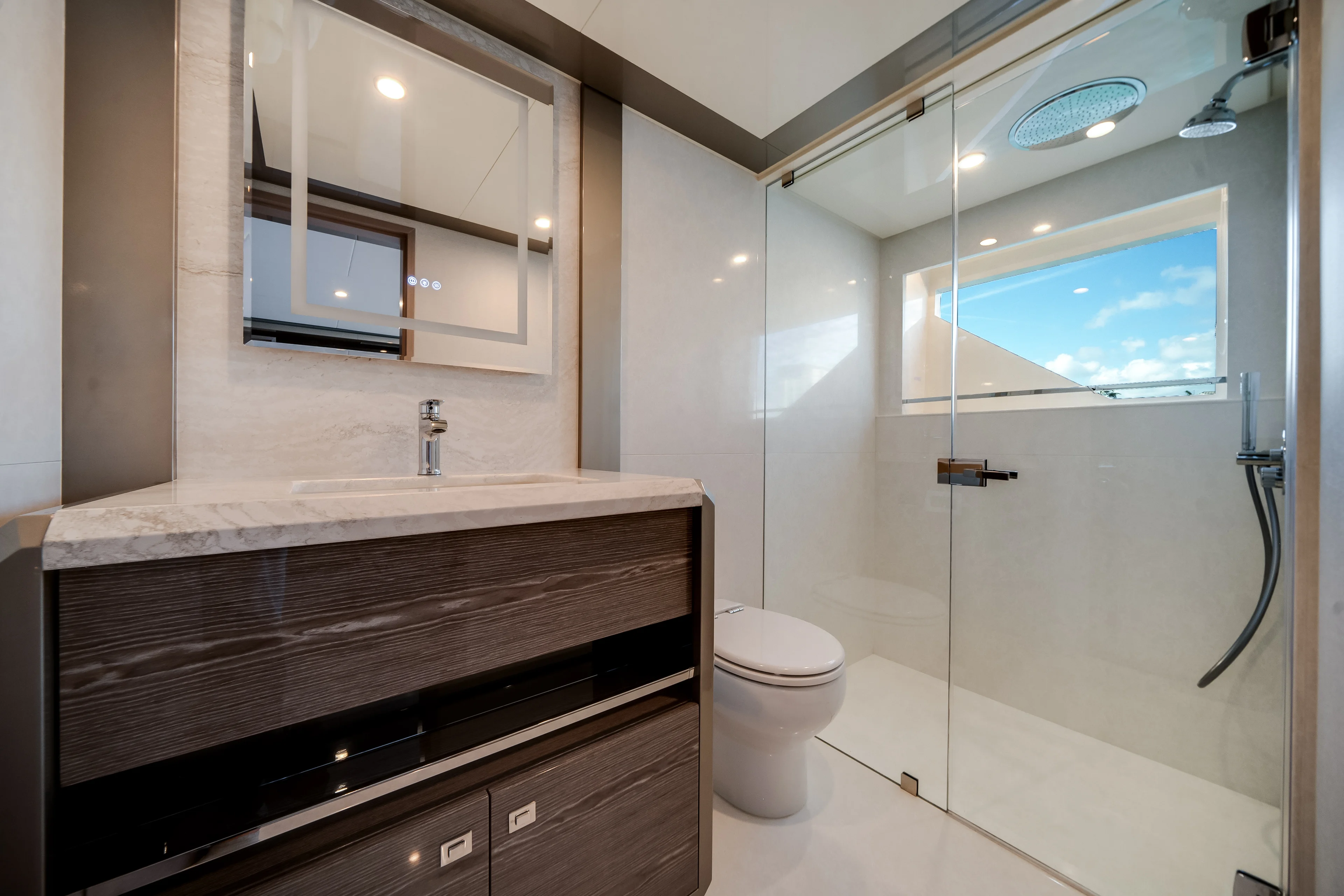 2026 Ocean Alexander 35R Image Thumbnail #85