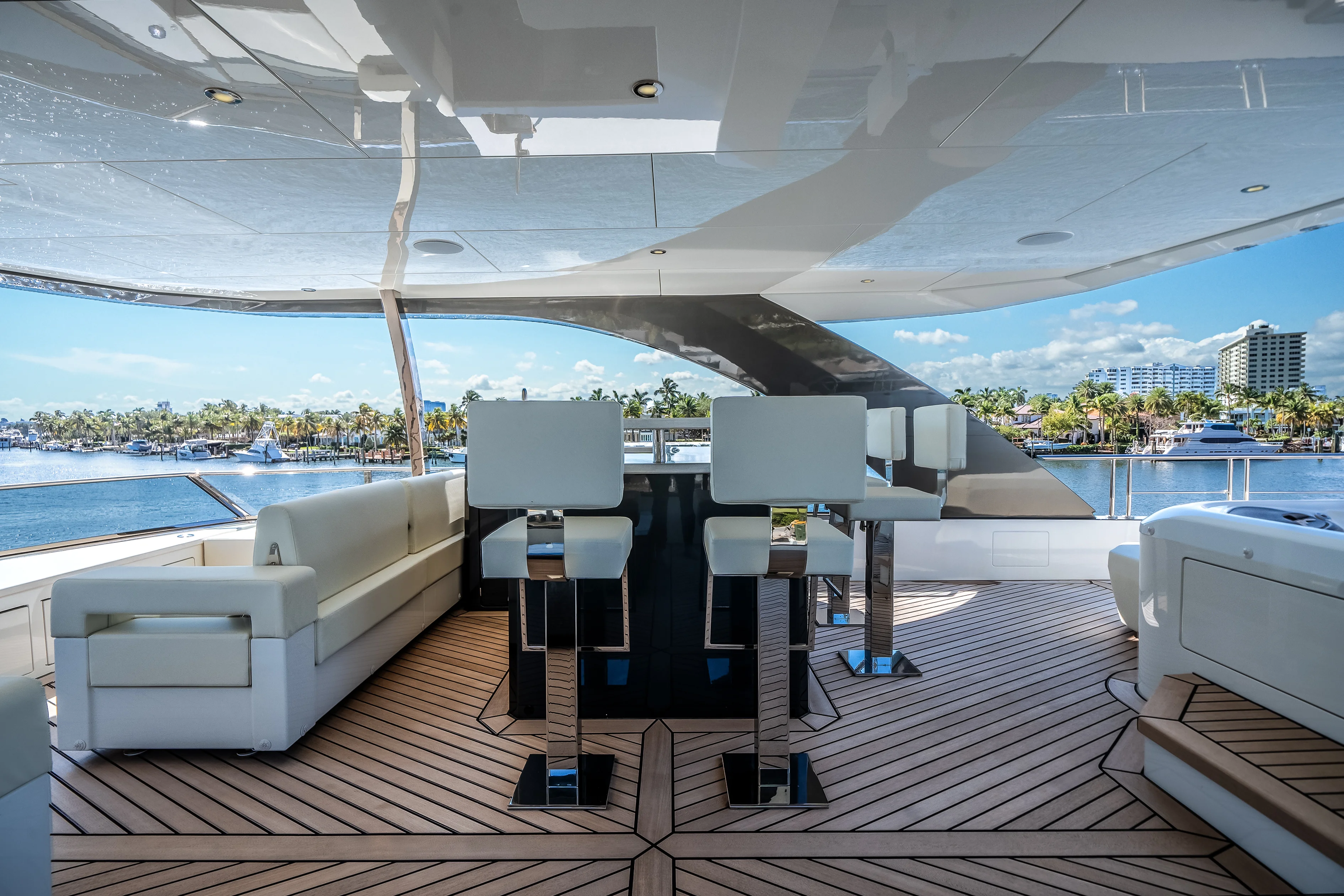 2026 Ocean Alexander 35R Image Thumbnail #14