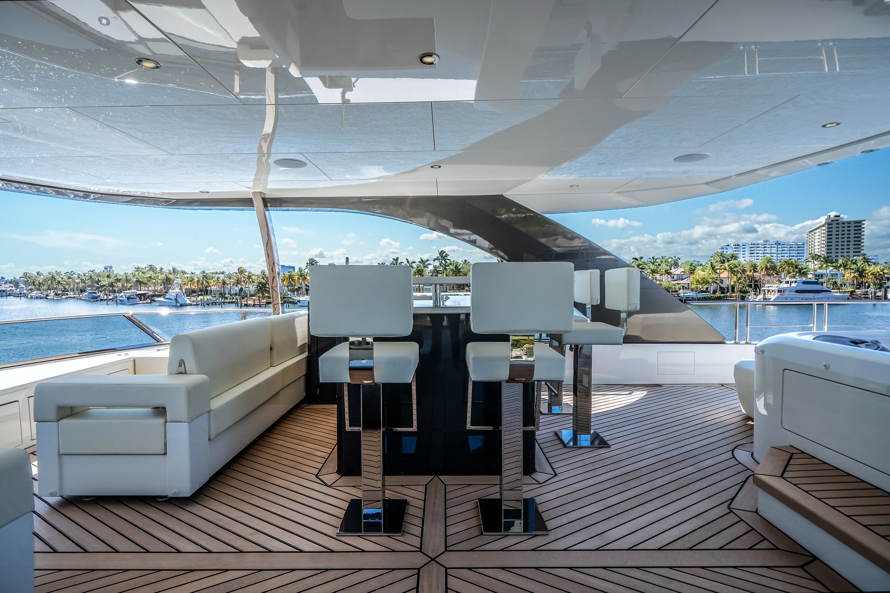 2026 Ocean Alexander 35R Image Thumbnail #14