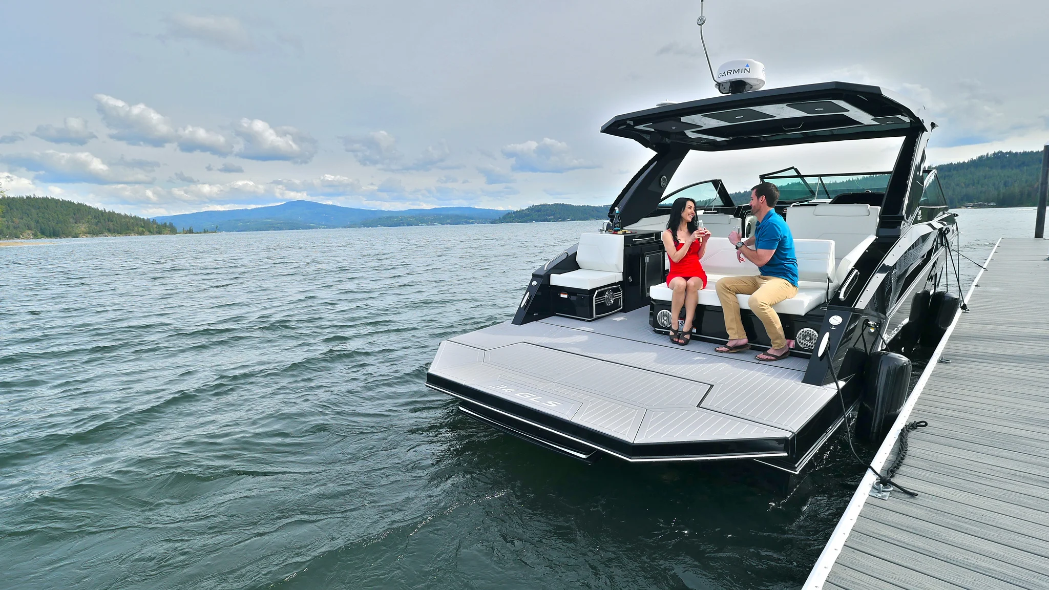 2026 Cruisers Yachts 34 GLS Image Thumbnail #14