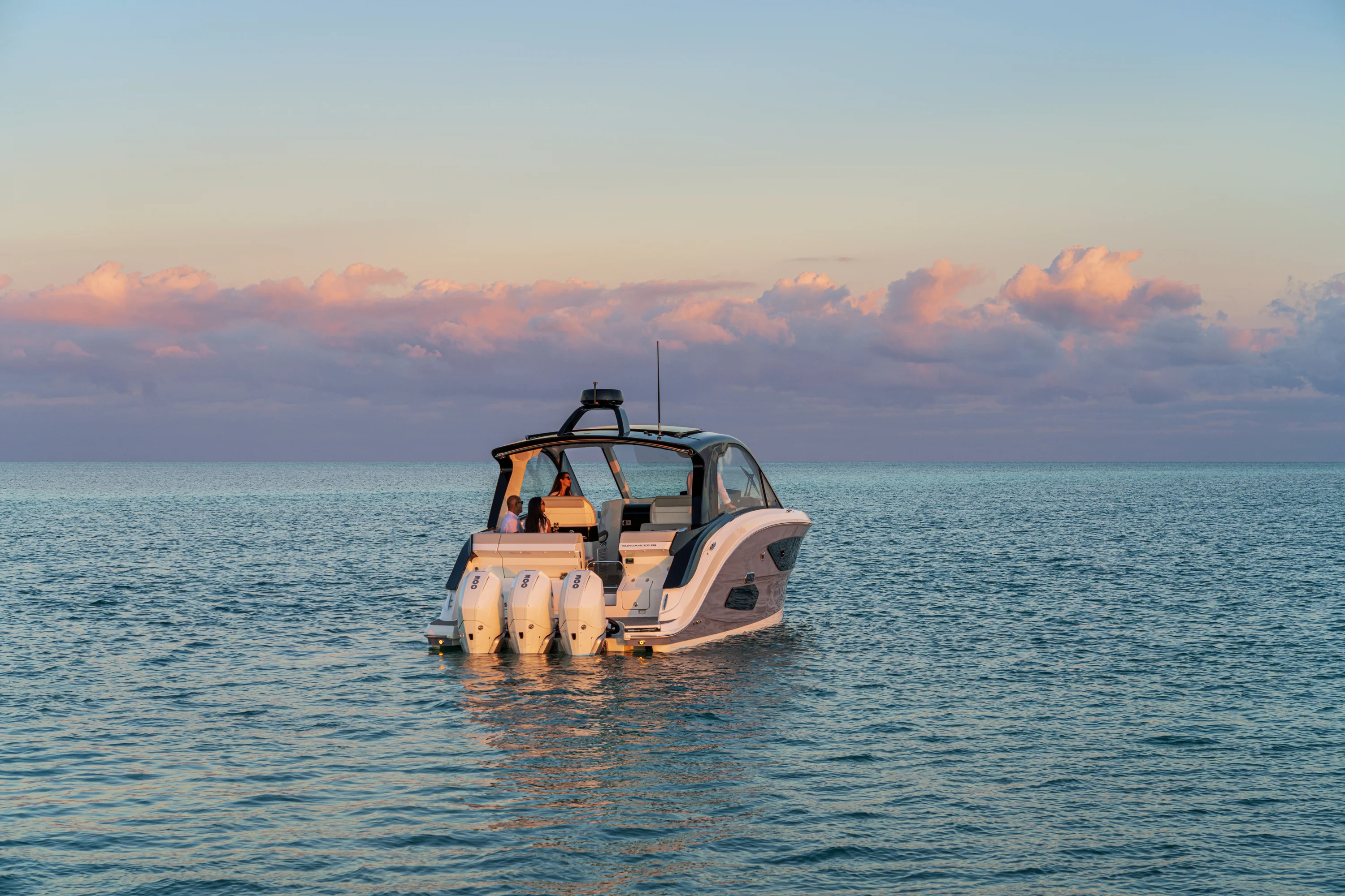 2026 Sea Ray Sundancer 370 Outboard Image Thumbnail #23
