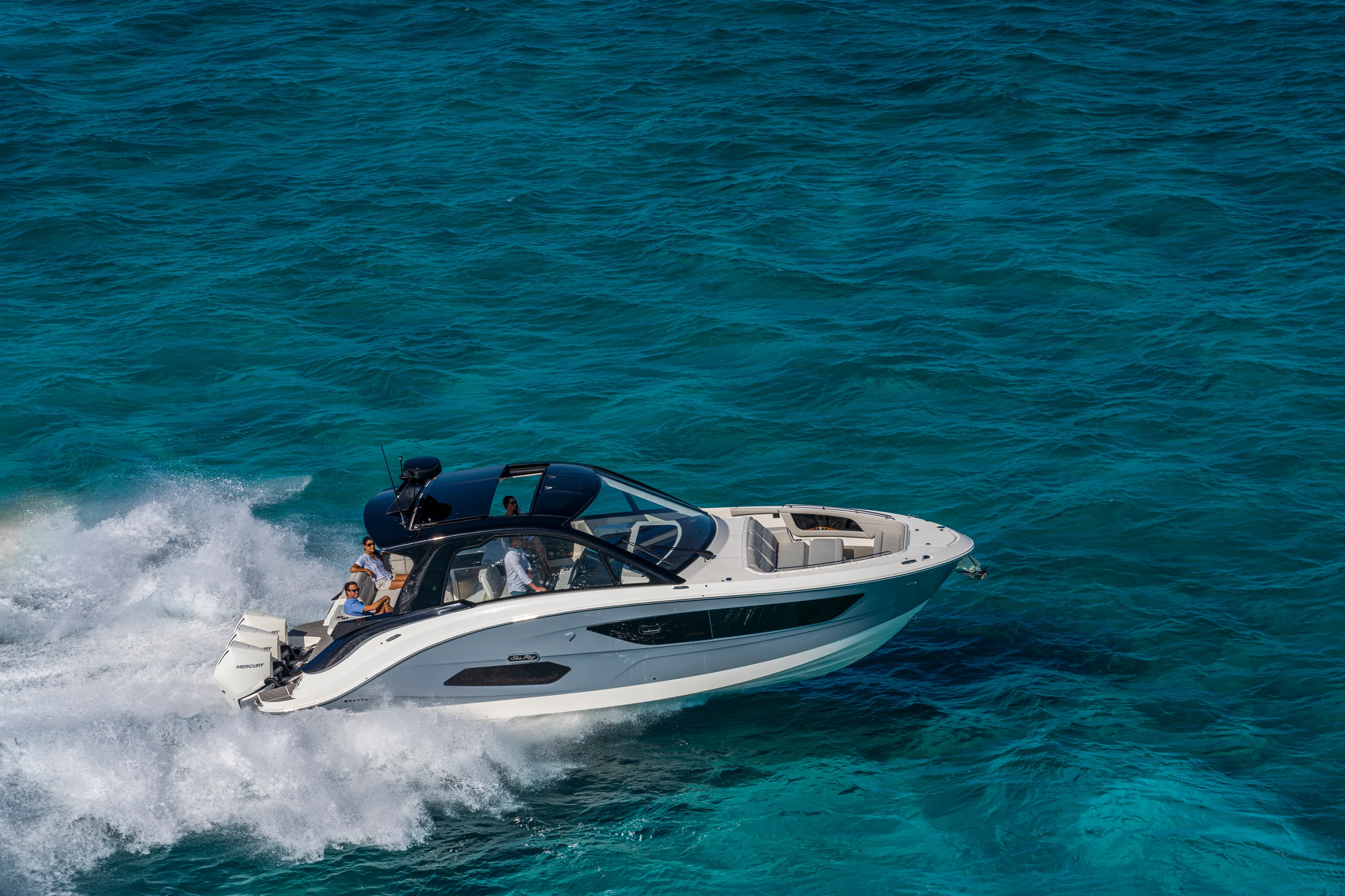 2026 Sea Ray Sundancer 370 Outboard Image Thumbnail #14