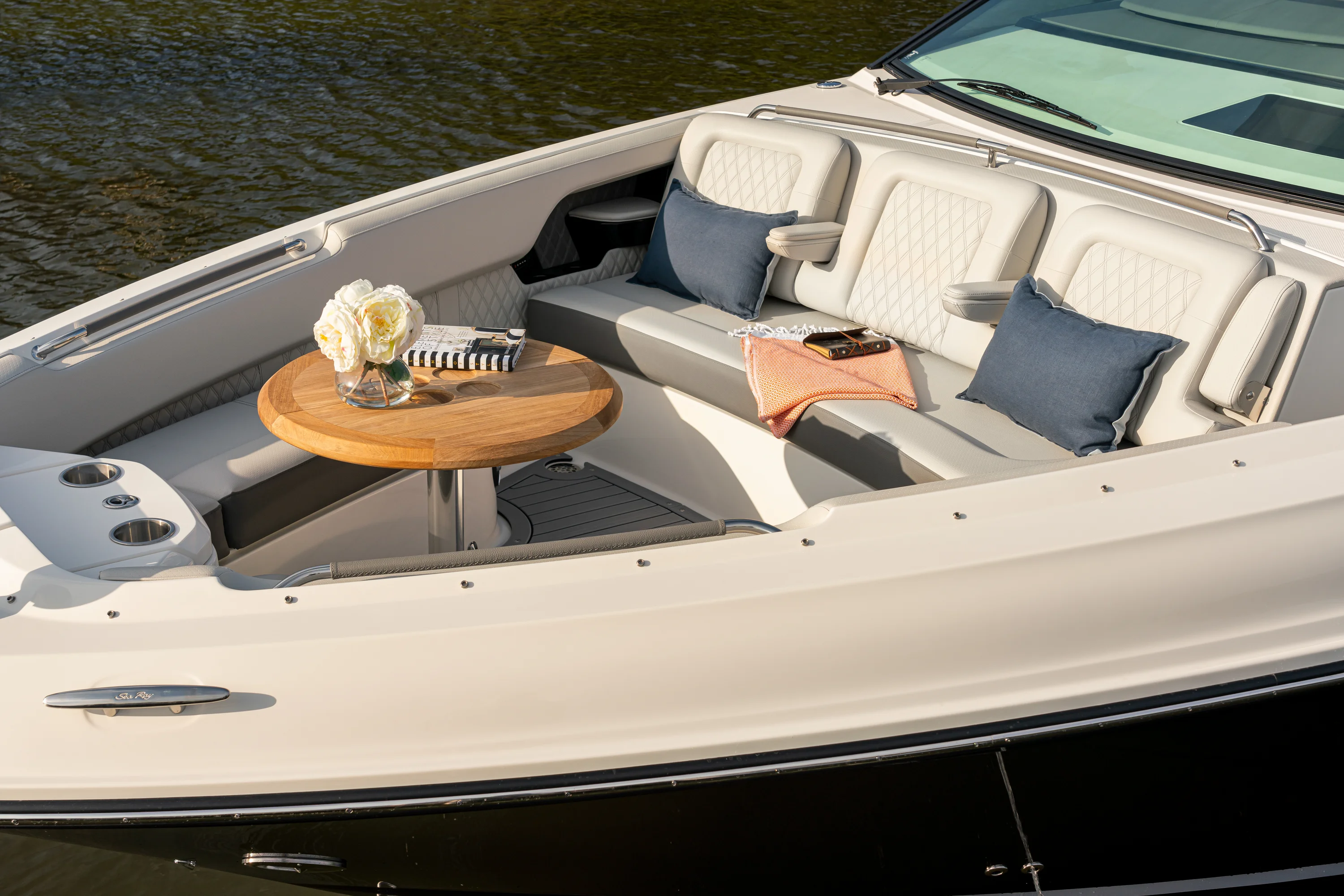 2026 Sea Ray SLX 400 Image Thumbnail #34