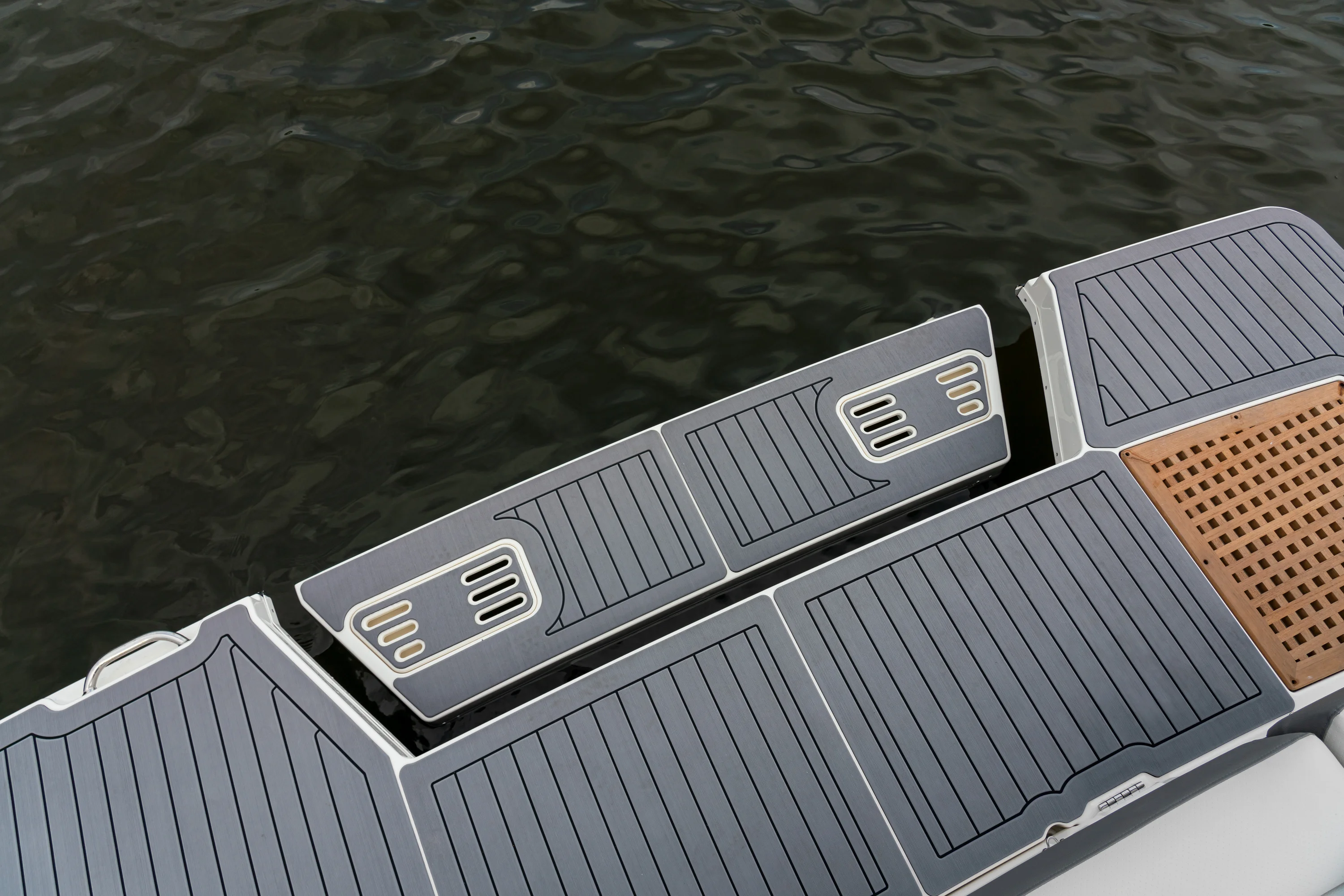 2026 Sea Ray SLX 400 Image Thumbnail #10