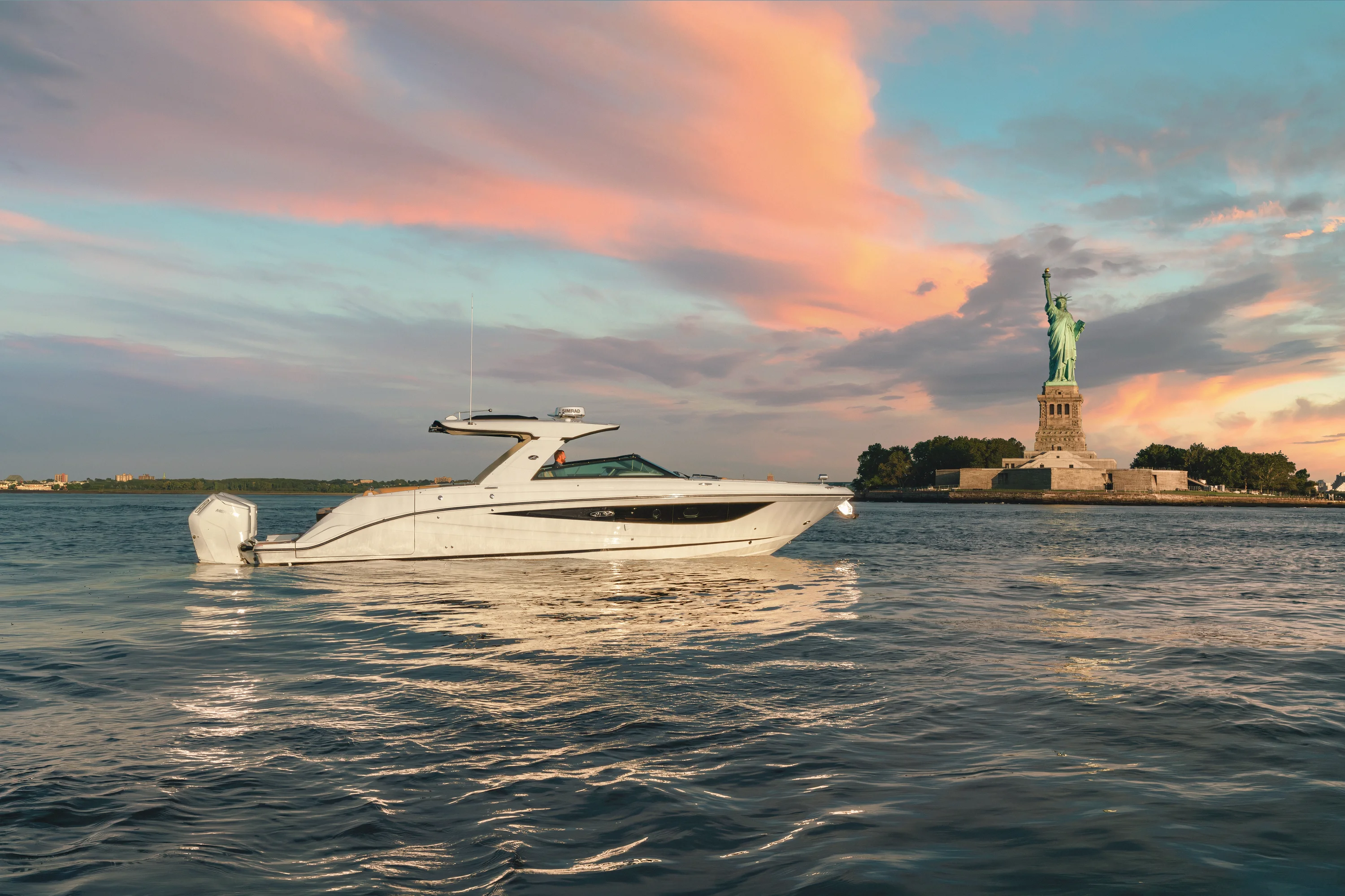 2026 Sea Ray SLX 400 Outboard Image Thumbnail #56