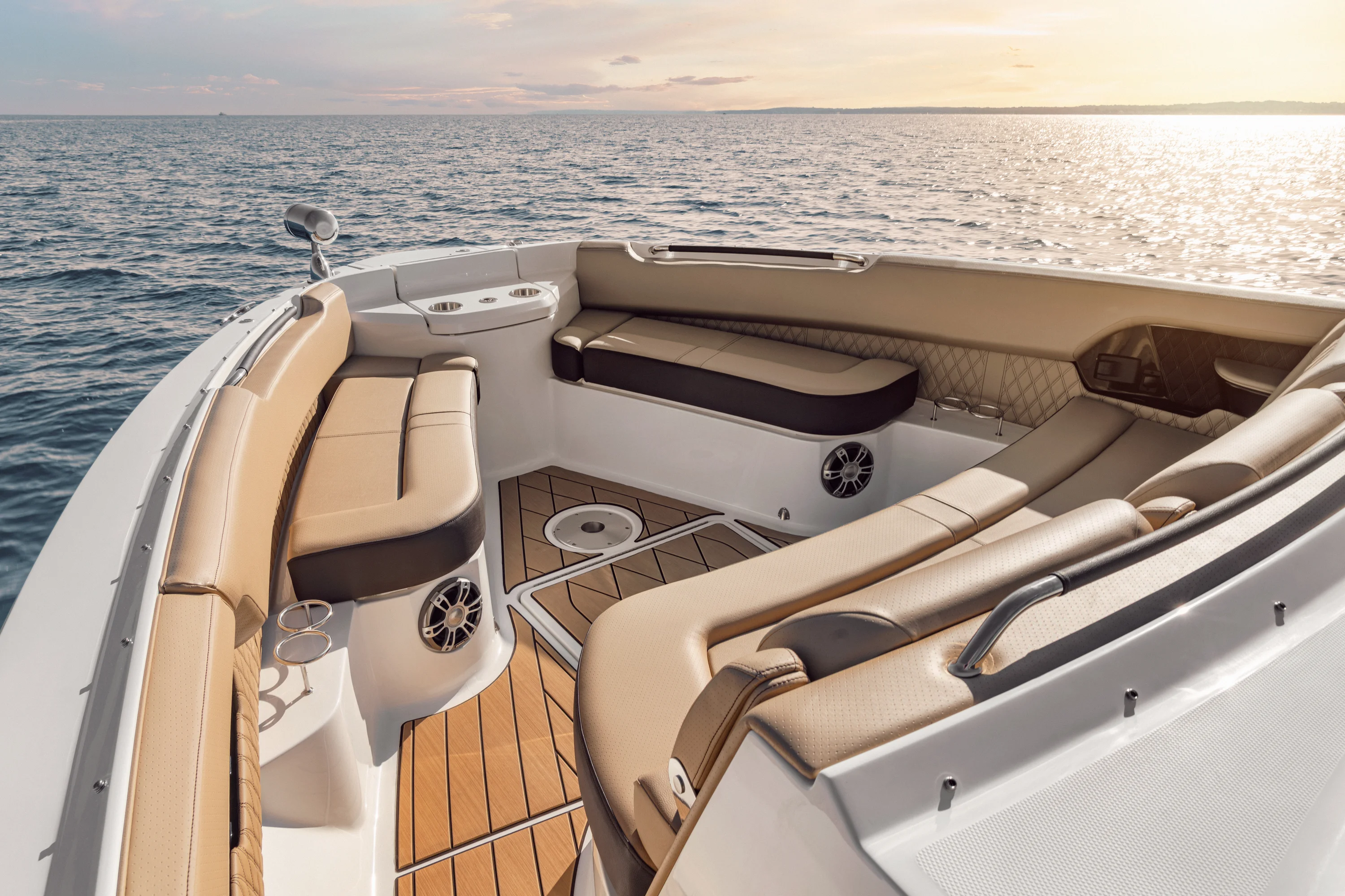 2026 Sea Ray SLX 400 Outboard Image Thumbnail #14