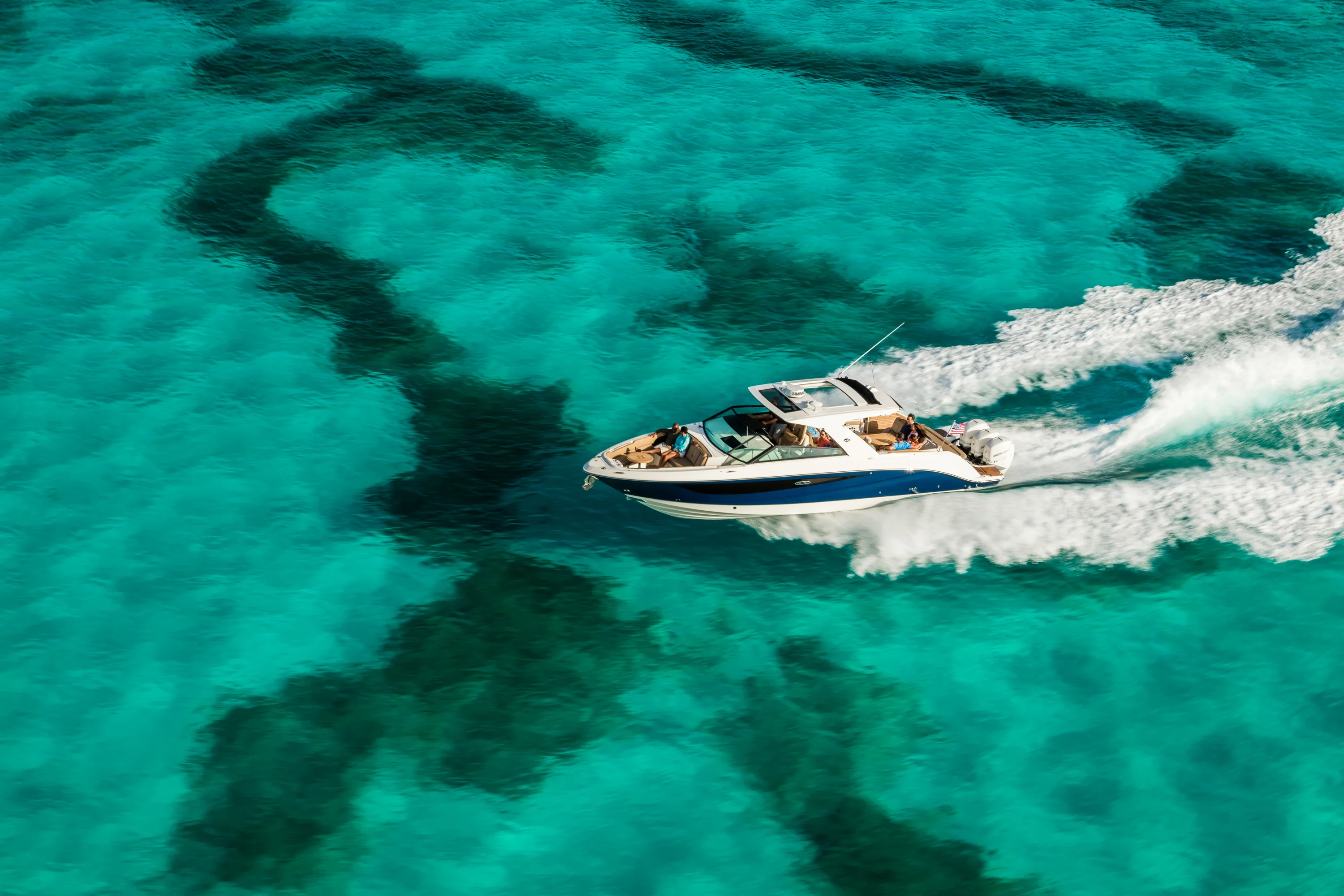 2026 Sea Ray SLX 400 Outboard Image Thumbnail #4