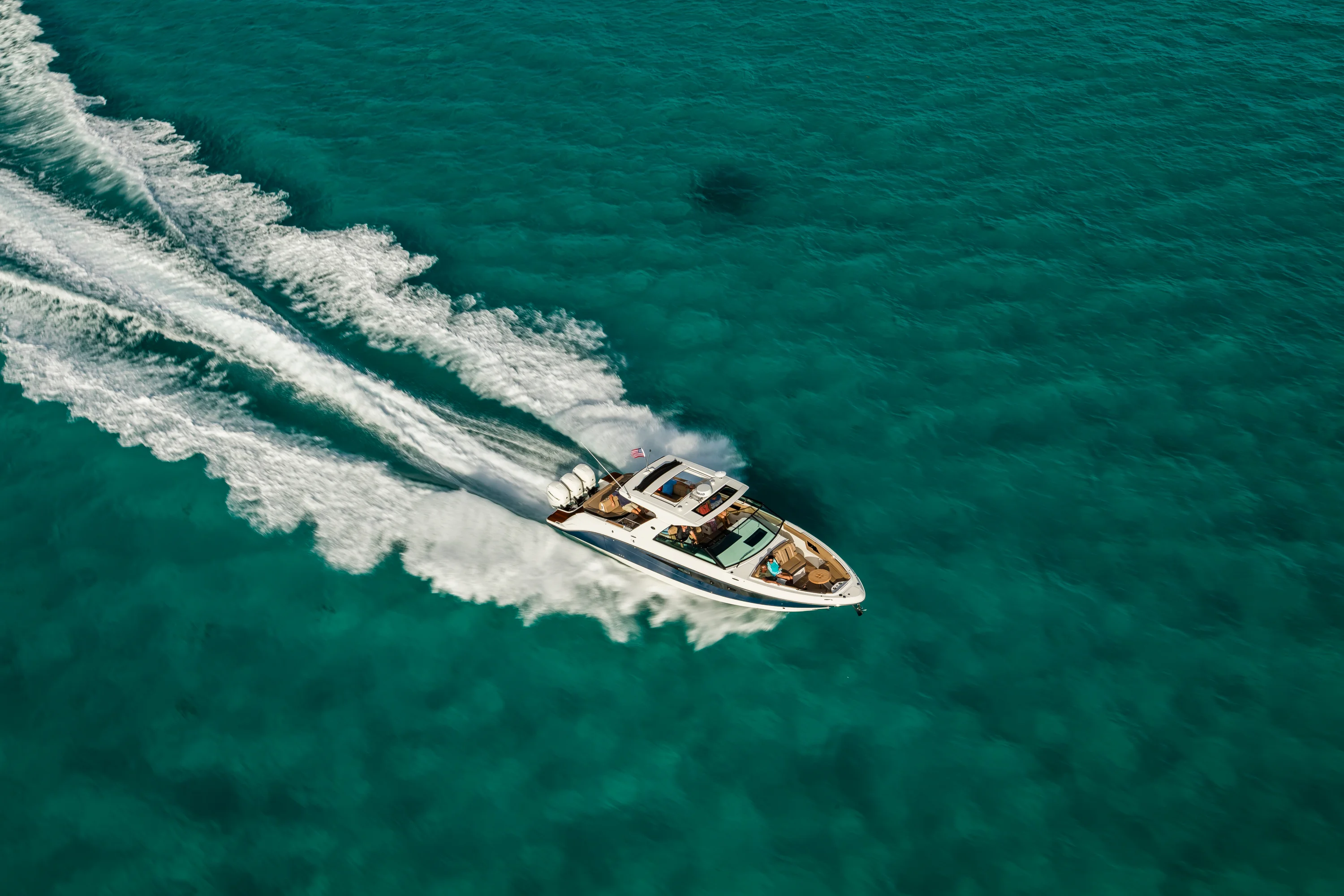 2026 Sea Ray SLX 400 Outboard Image Thumbnail #8