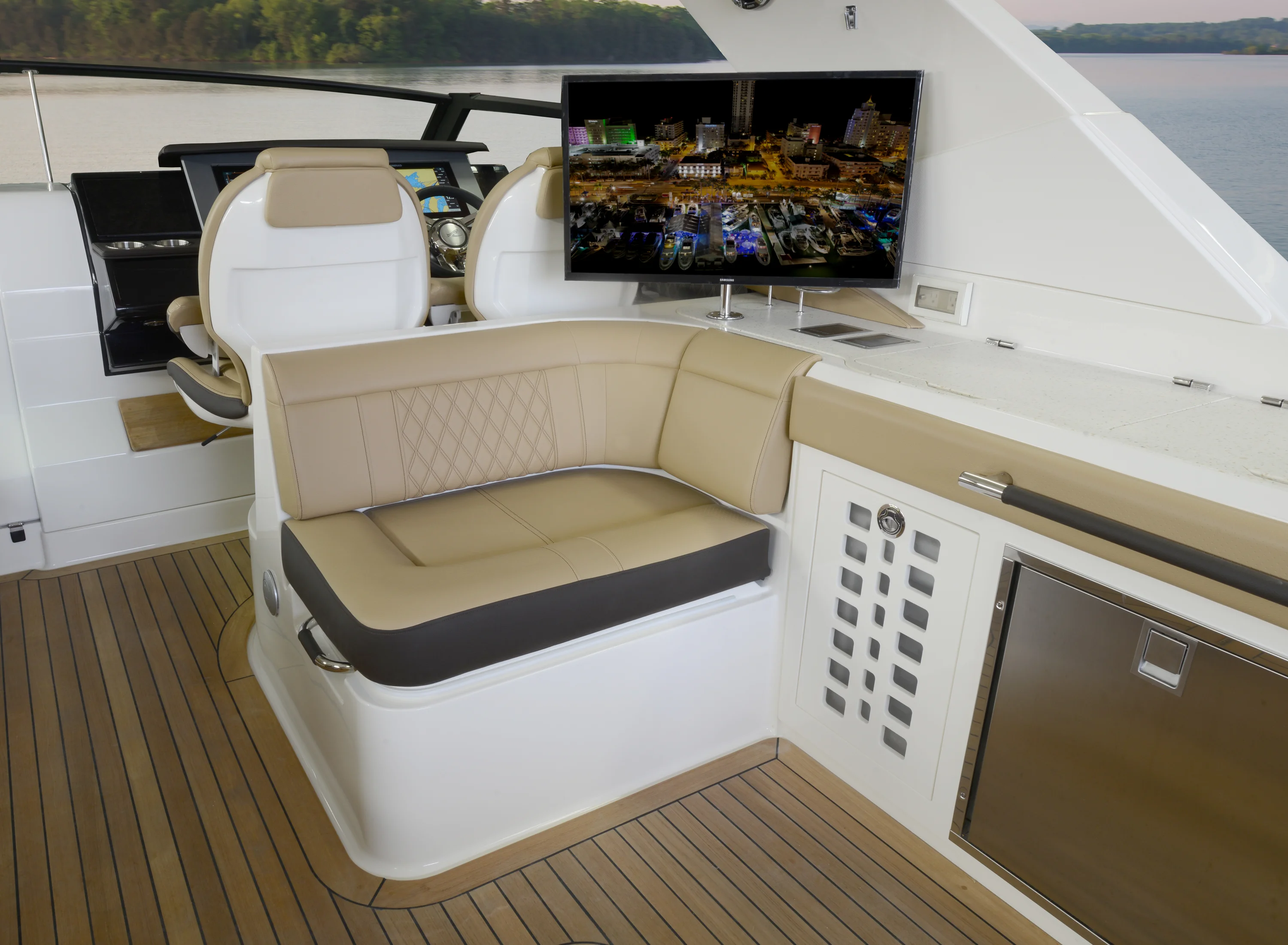 2026 Sea Ray SLX 400 Outboard Image Thumbnail #23