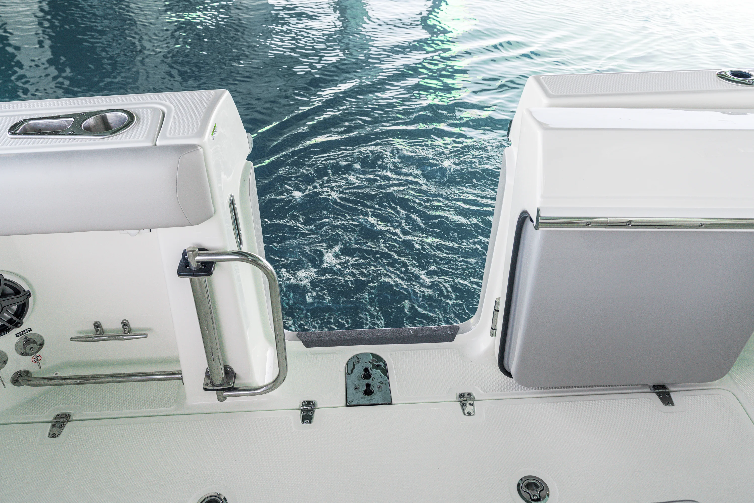 2026 Boston Whaler 330 Outrage Image Thumbnail #19