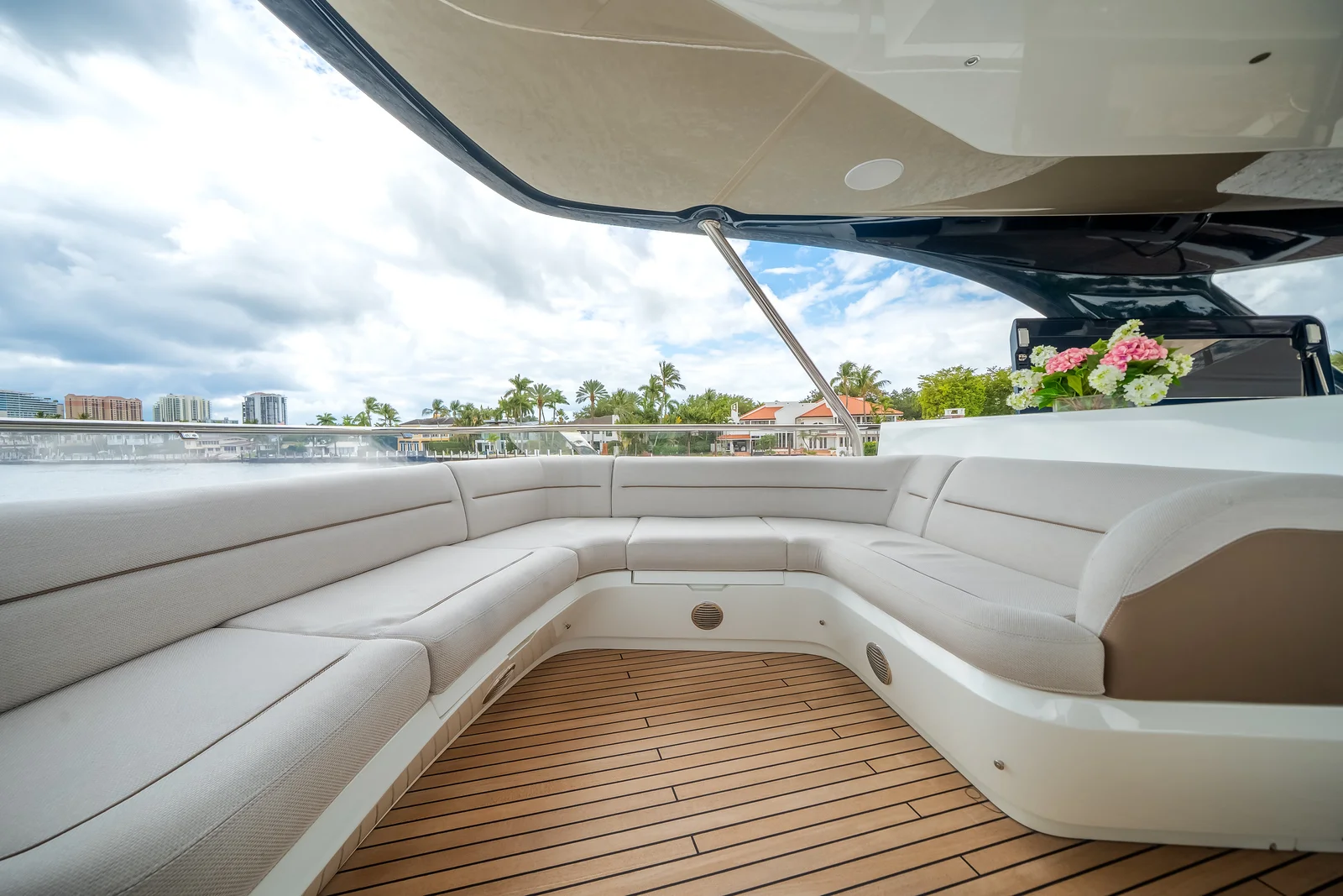 2026 Galeon 620 FLY Image Thumbnail #27