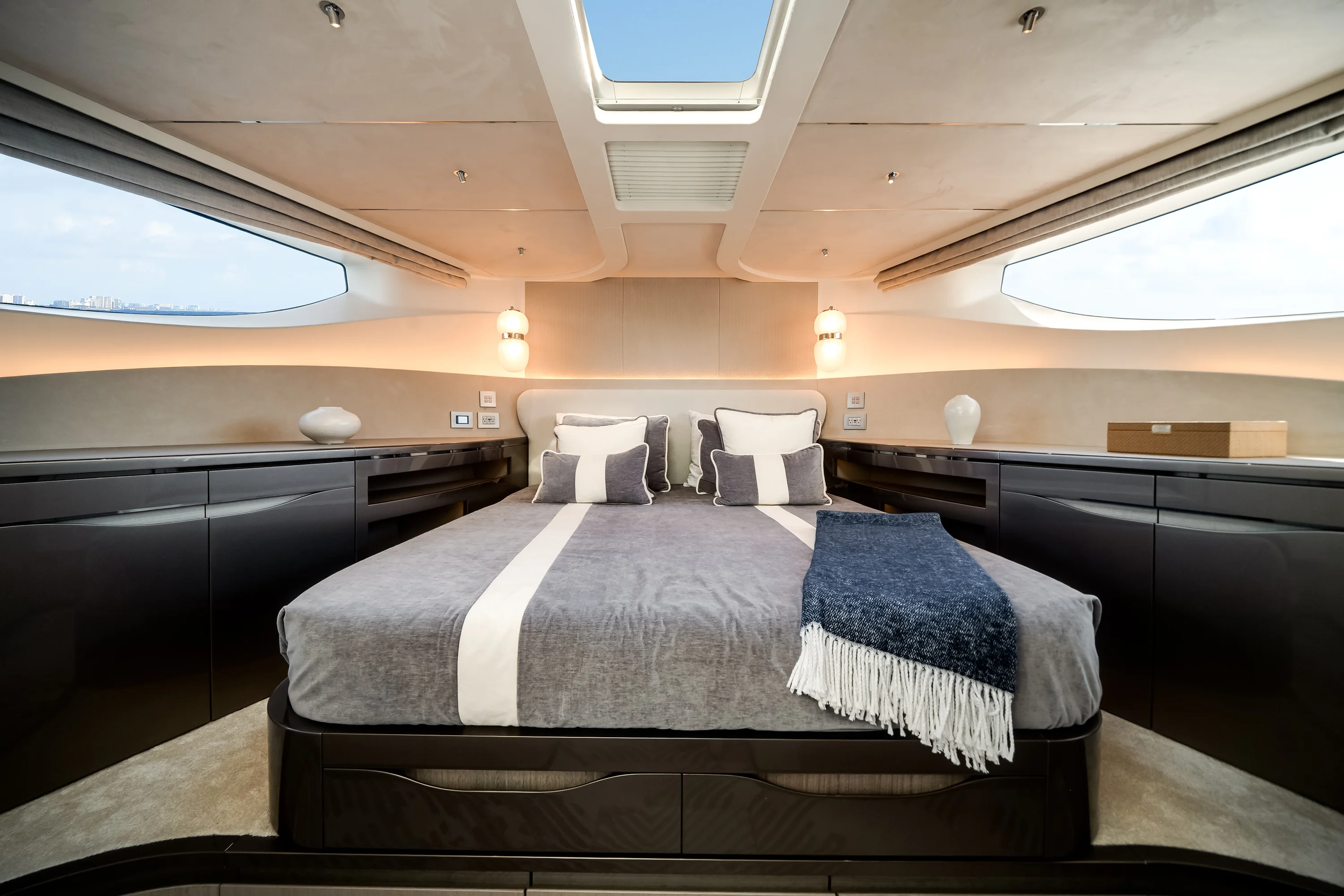 2026 Galeon 620 FLY Image Thumbnail #75
