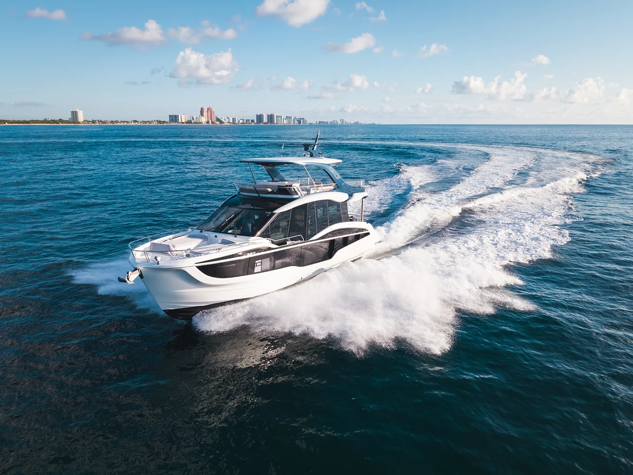 2026 Galeon 620 FLY Image Thumbnail #9