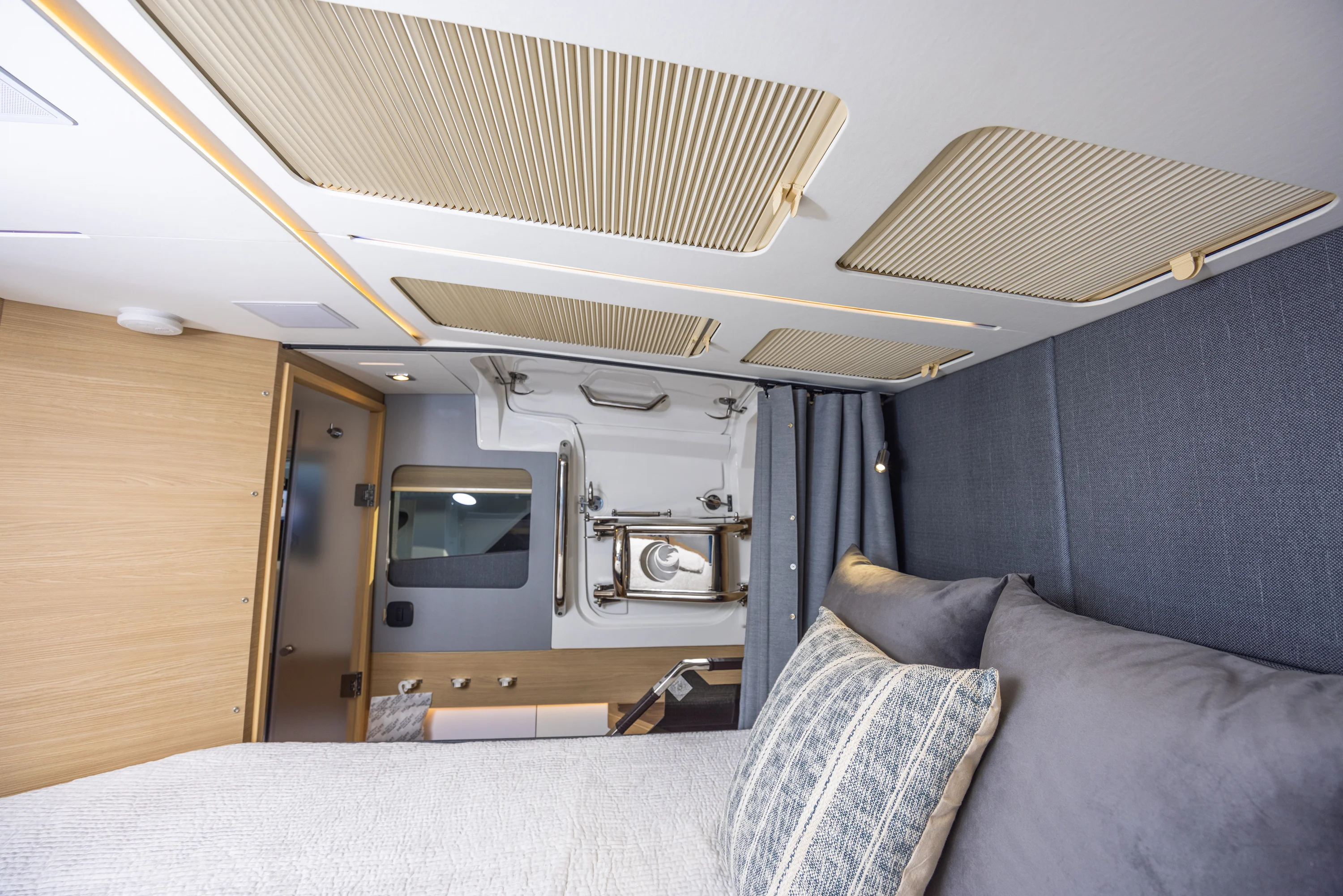 2026 Aquila 47 Molokai Image Thumbnail #15