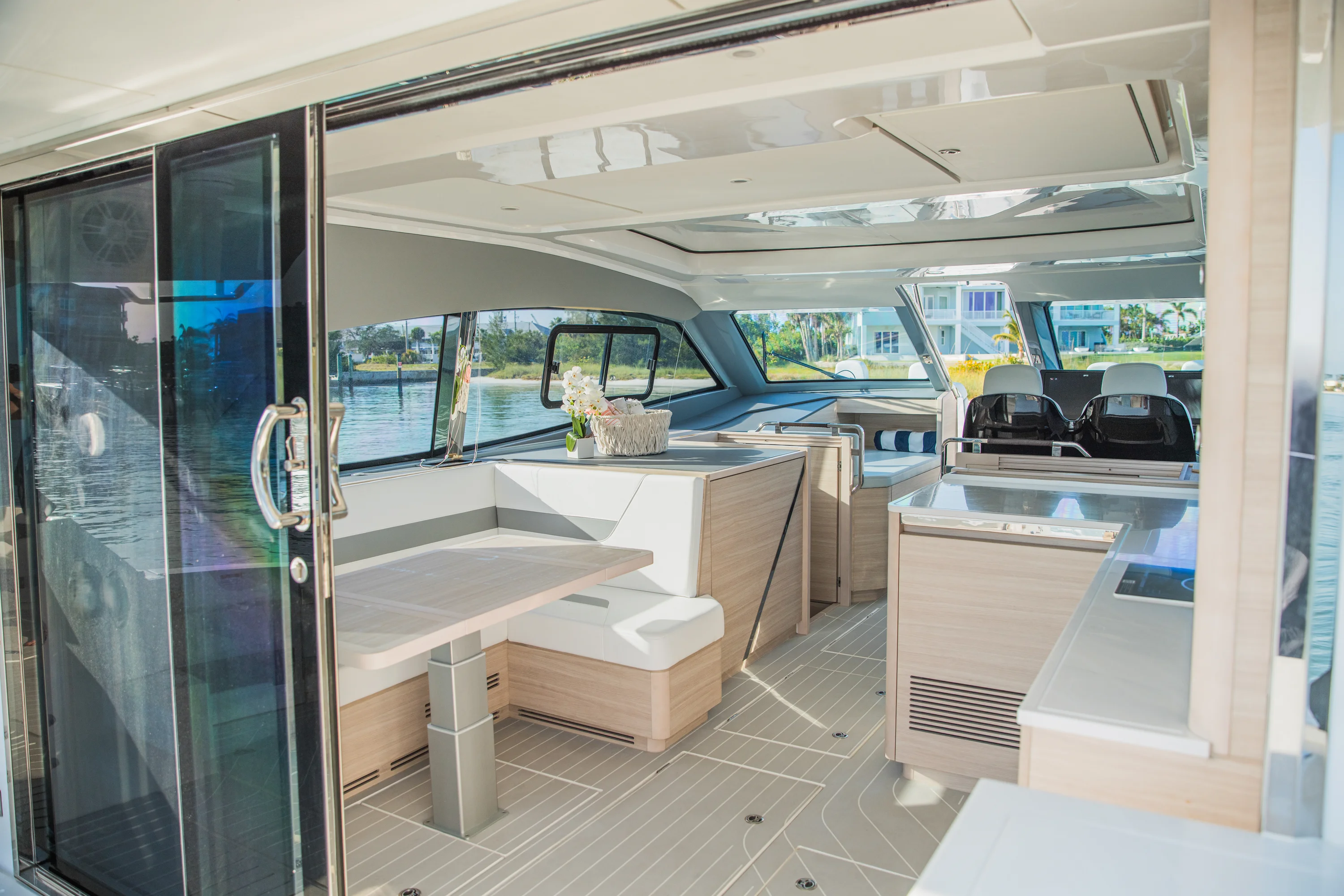 2026 Aquila 42 Coupe Image Thumbnail #32