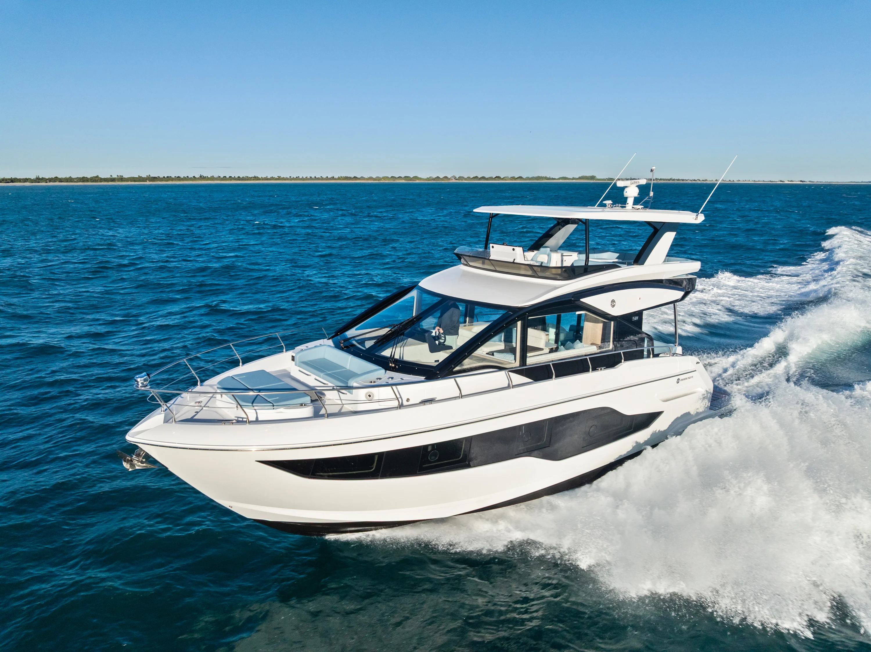 2026 Cruisers Yachts 50 FLY Image Thumbnail #26