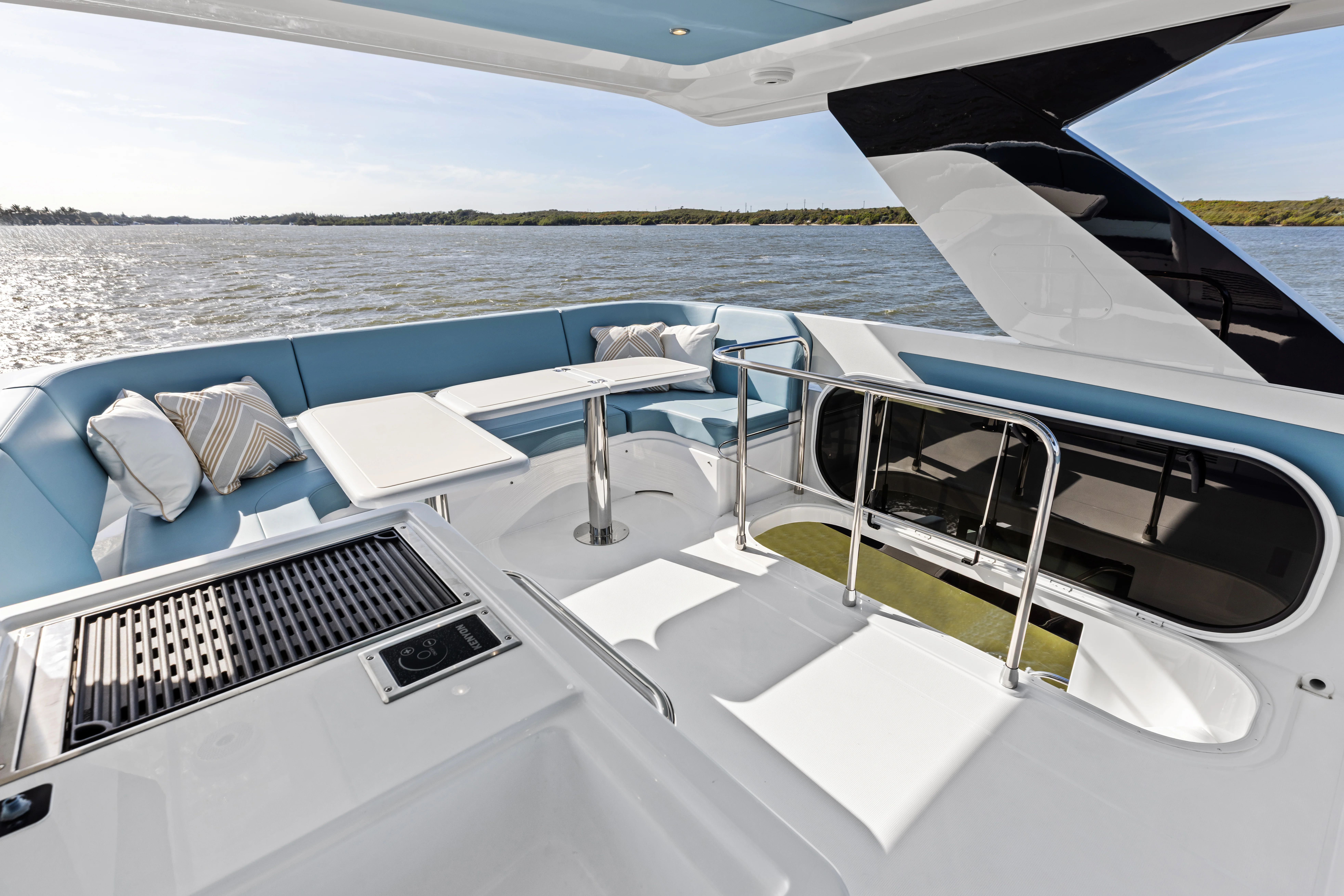 2026 Cruisers Yachts
                                                             50 FLY Image Thumbnail #35