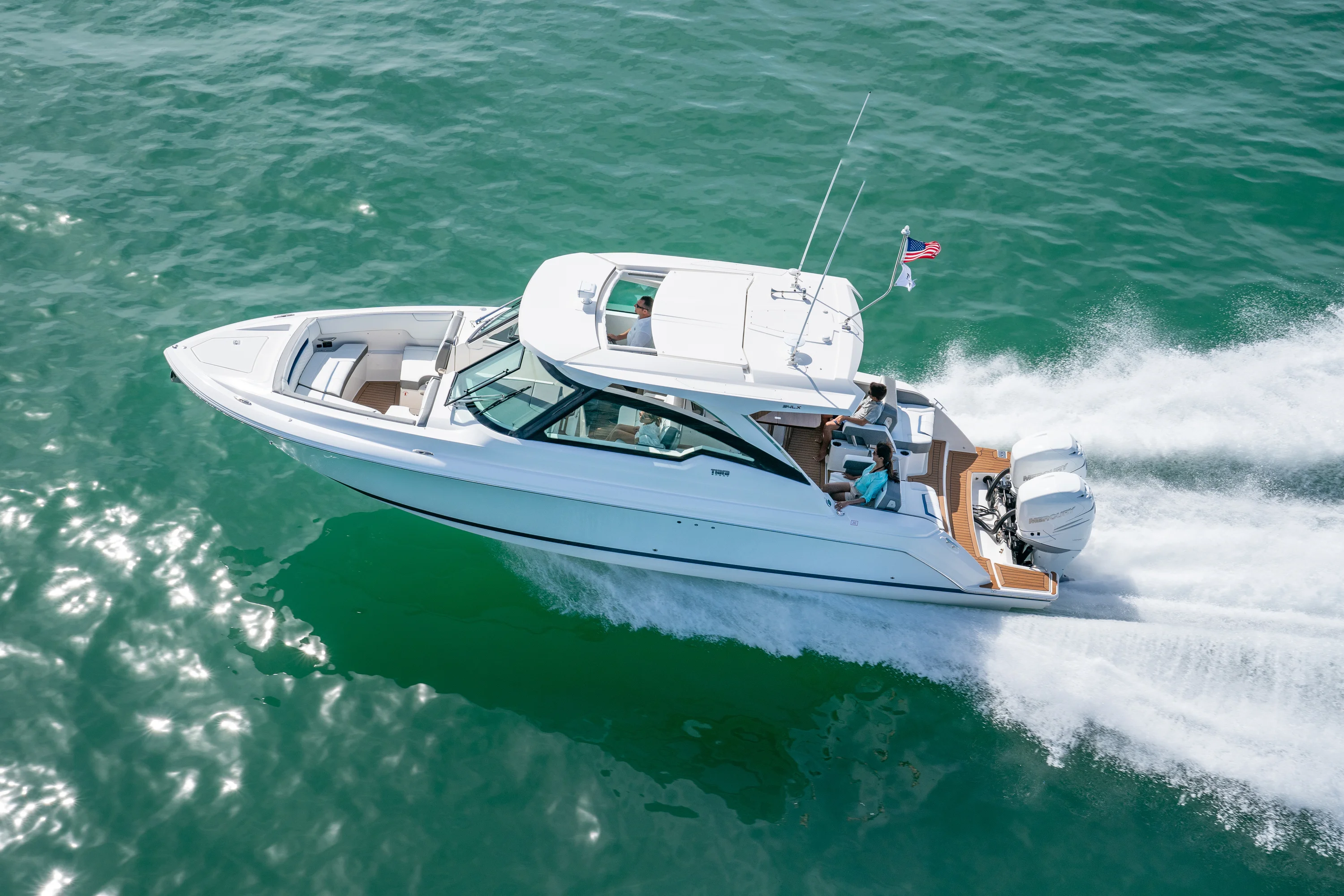 2026 Tiara Yachts 34 LX Image Thumbnail #1