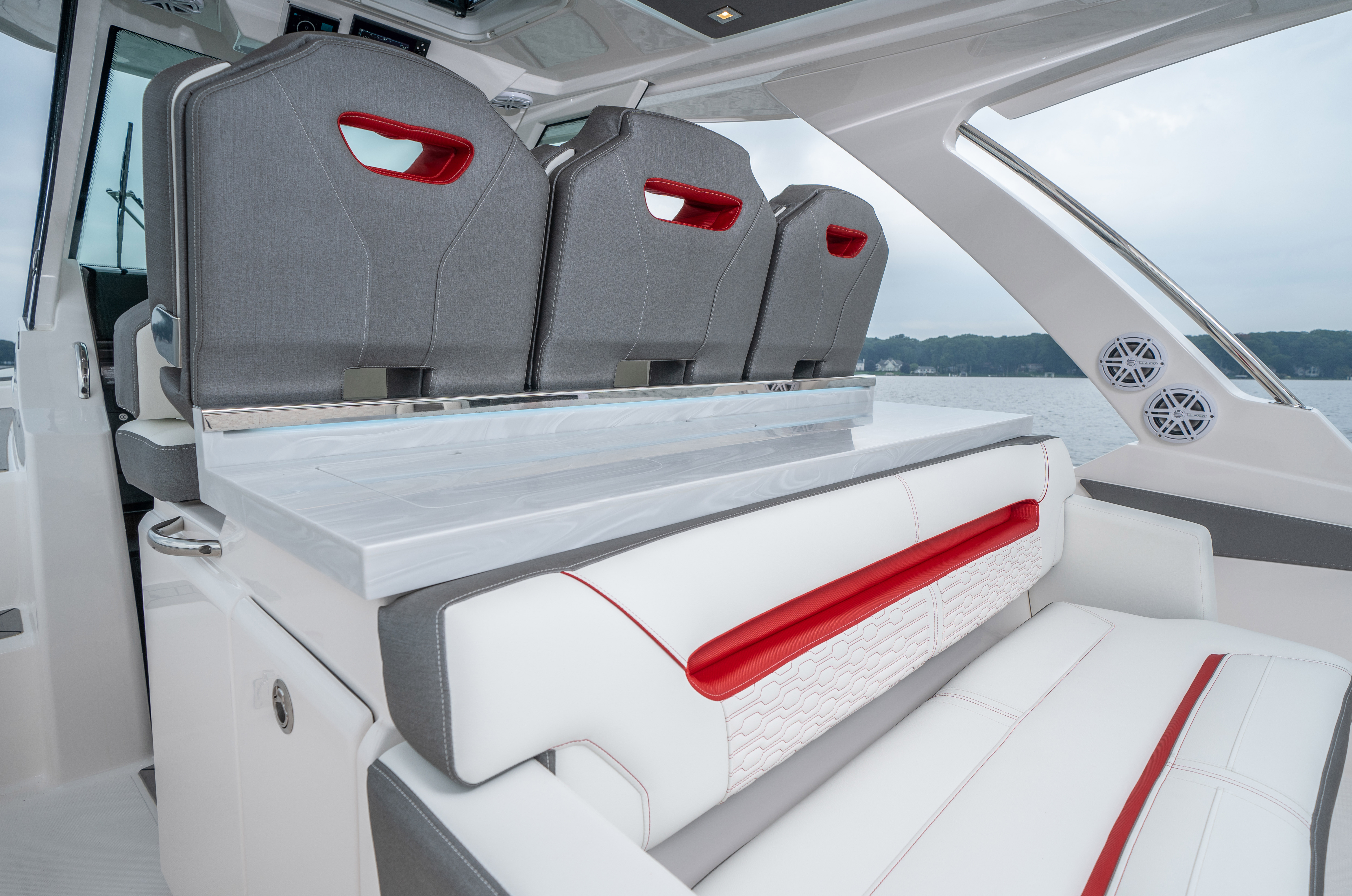 2026 Tiara Yachts 34 LS Image Thumbnail #8